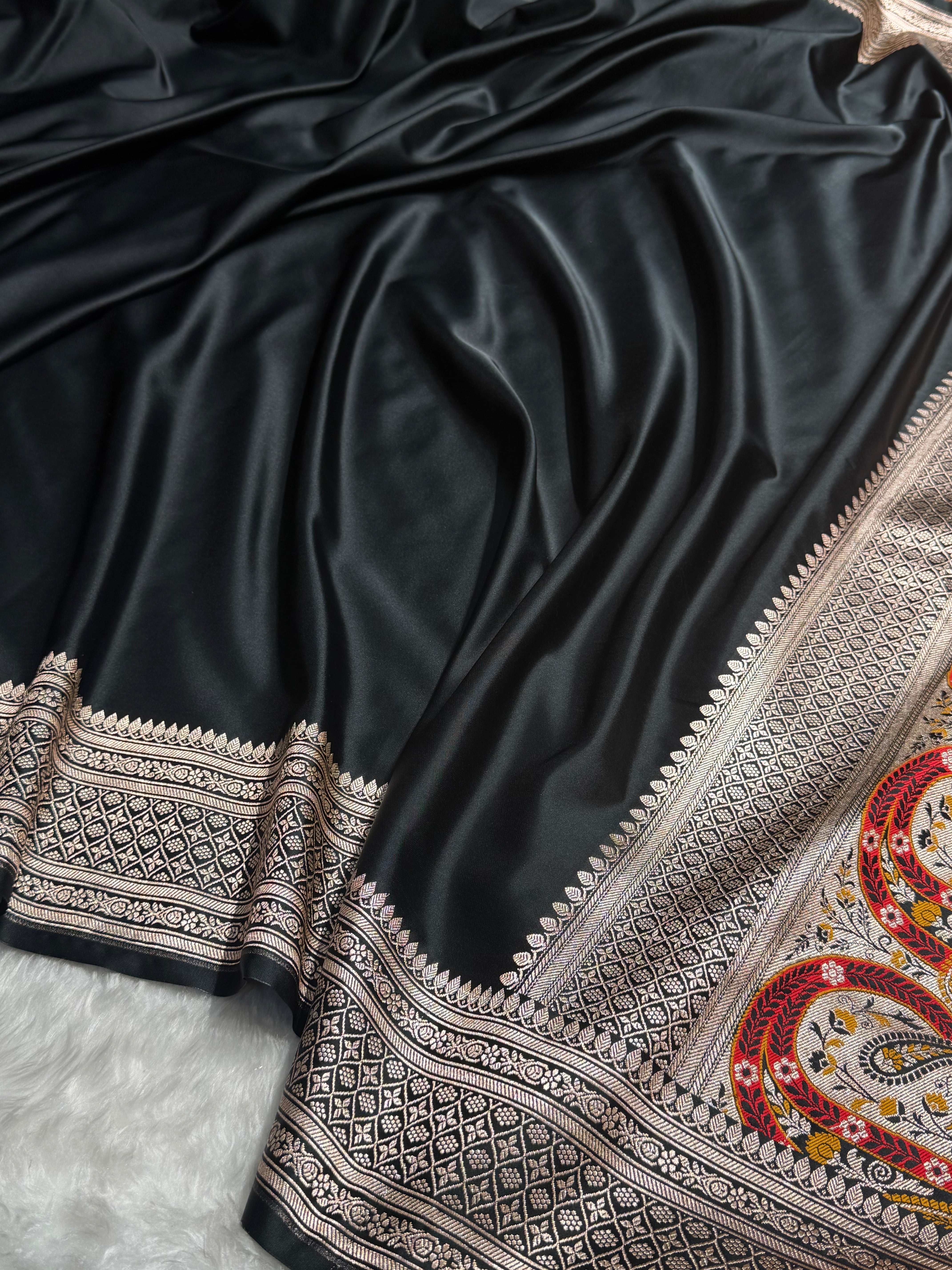 Banarasi Plain Black Shades With Minakari Pallu Mashru Silk Saree MS82