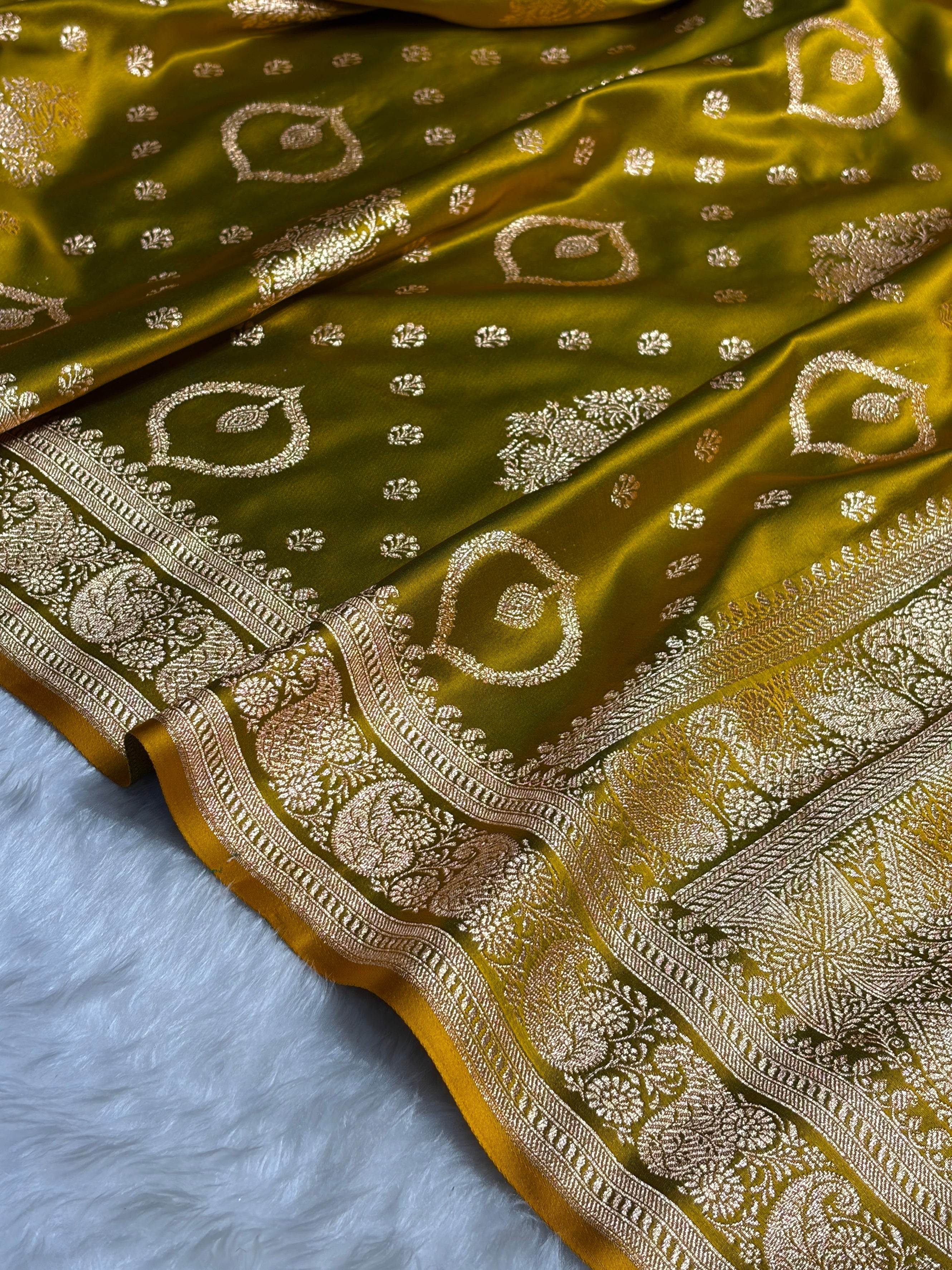 Banarasi Satin Katan Saree With Unique Boota in Liril Mehendi Shades SK92