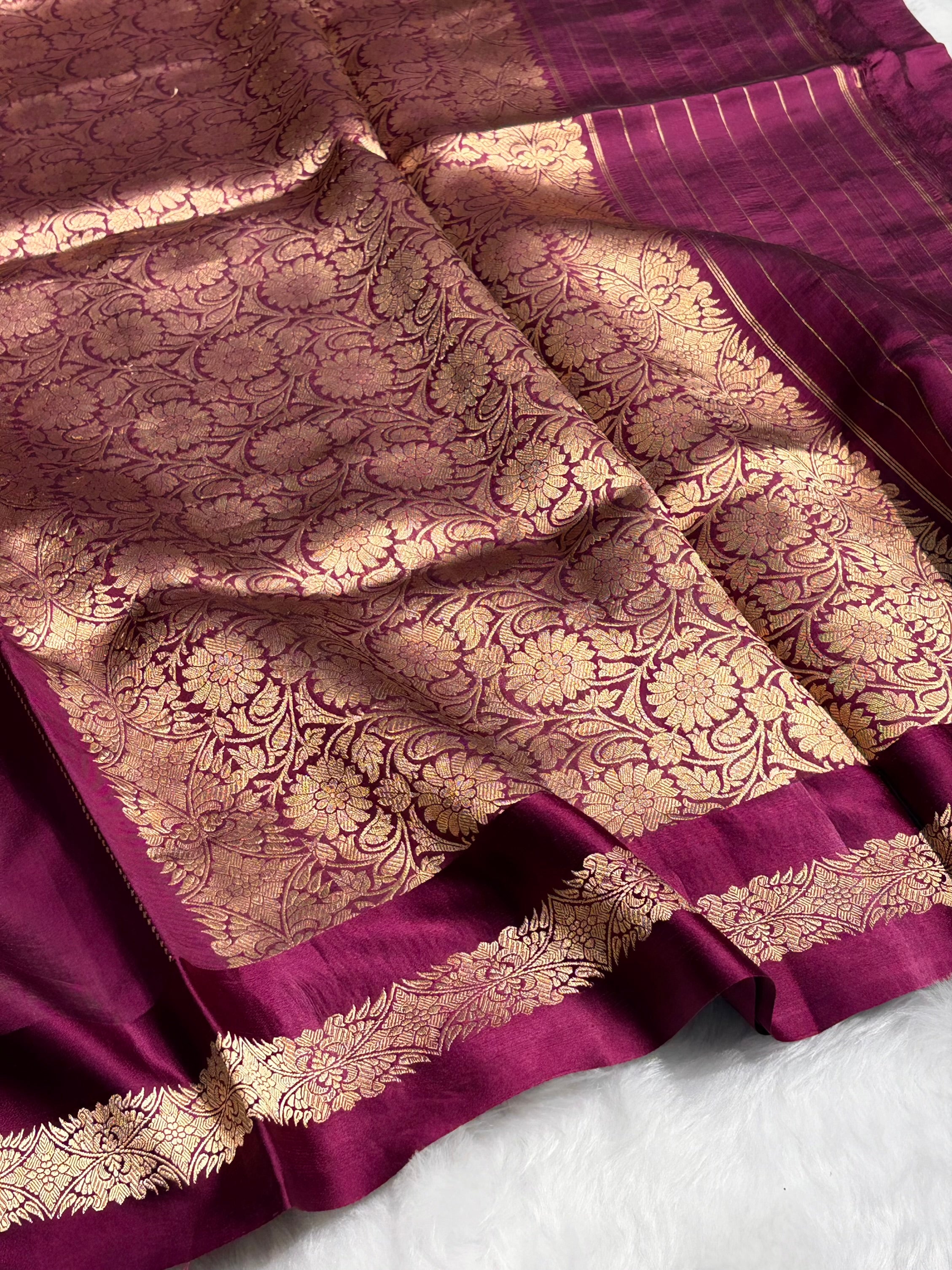 Wine Shades Rangkart Boota Handwoven Pure Katan Raw Mango Silk RM-37