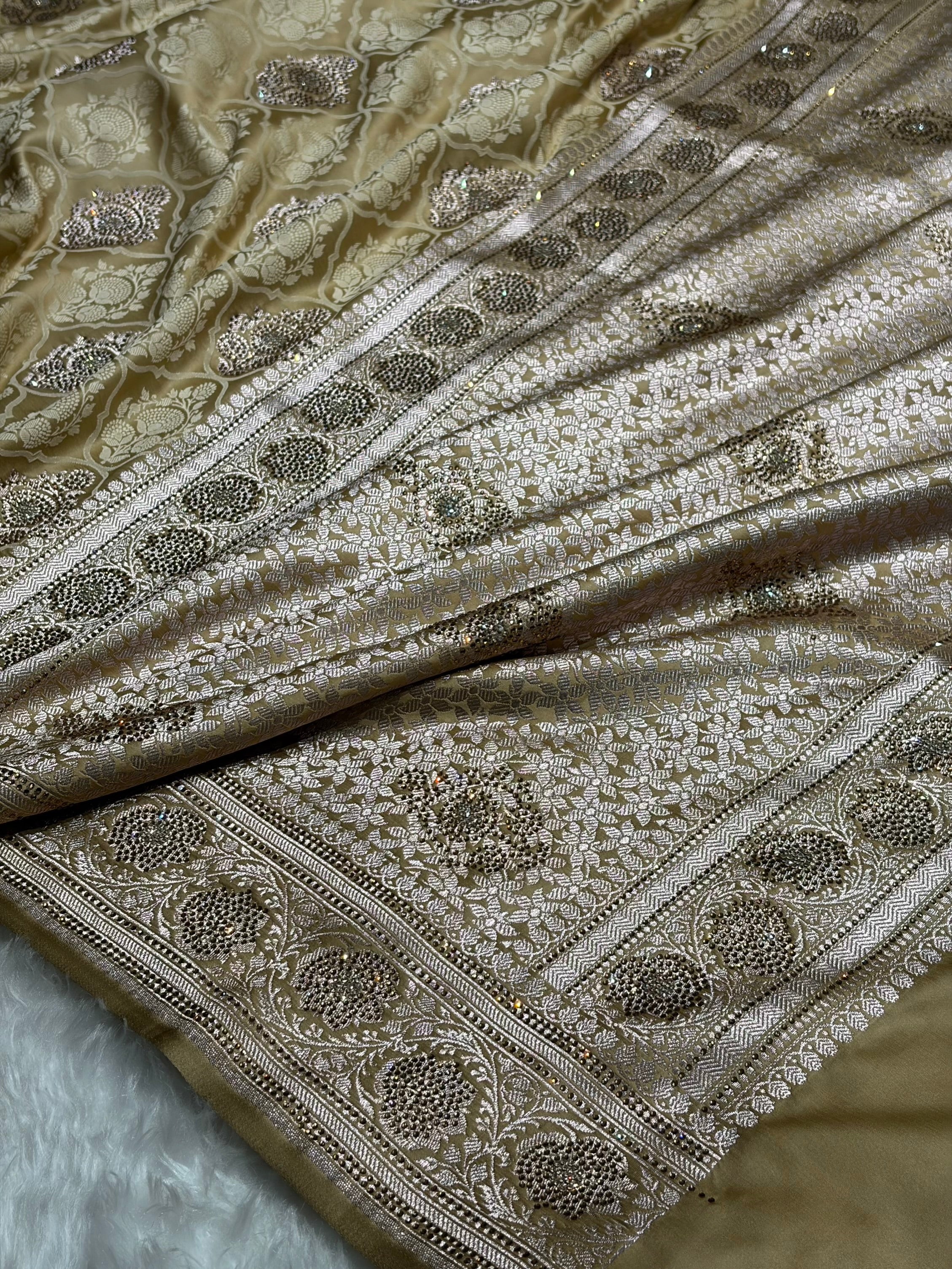 Tusser Shades Tanchoi Motif With Swarovski Work Mashru Silk Saree BMST-14