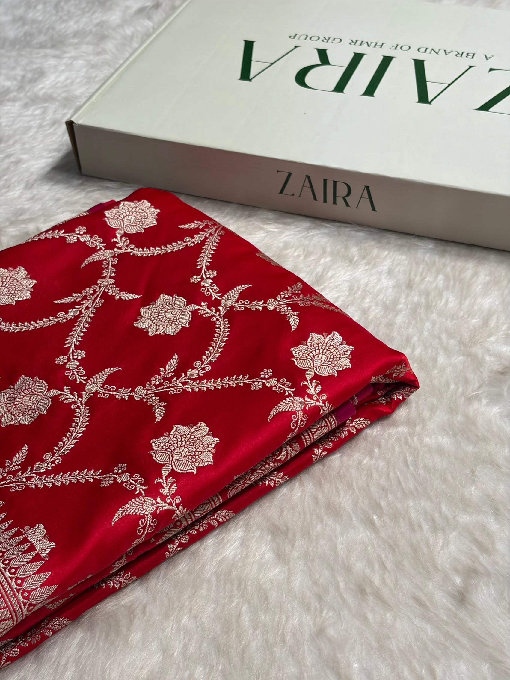 Red Jaal Pattern Satin Katan Silk Saree SK66