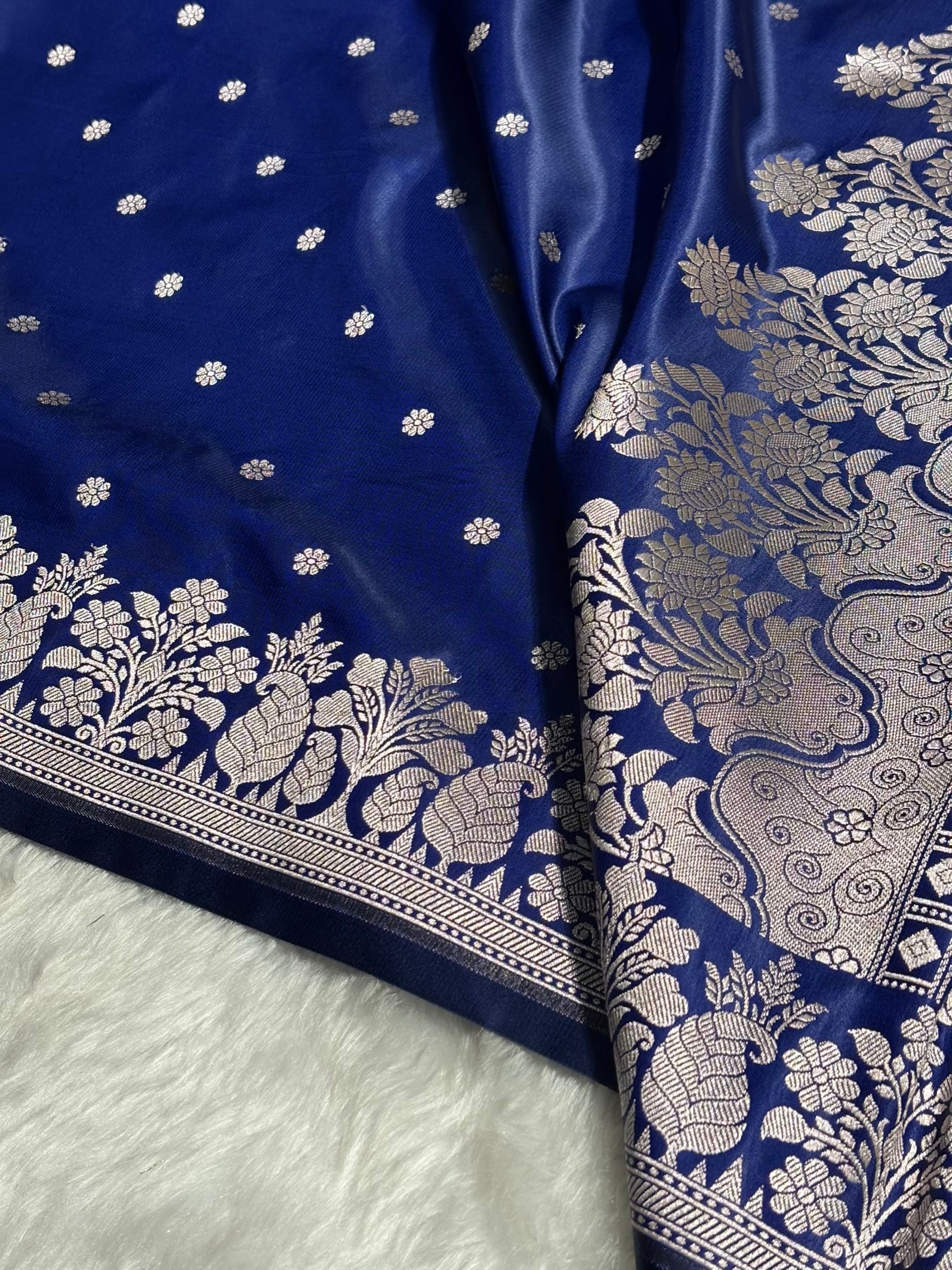 Navy Blue Floral Boota With Floral Border Mashru Silk Saree MSM 79