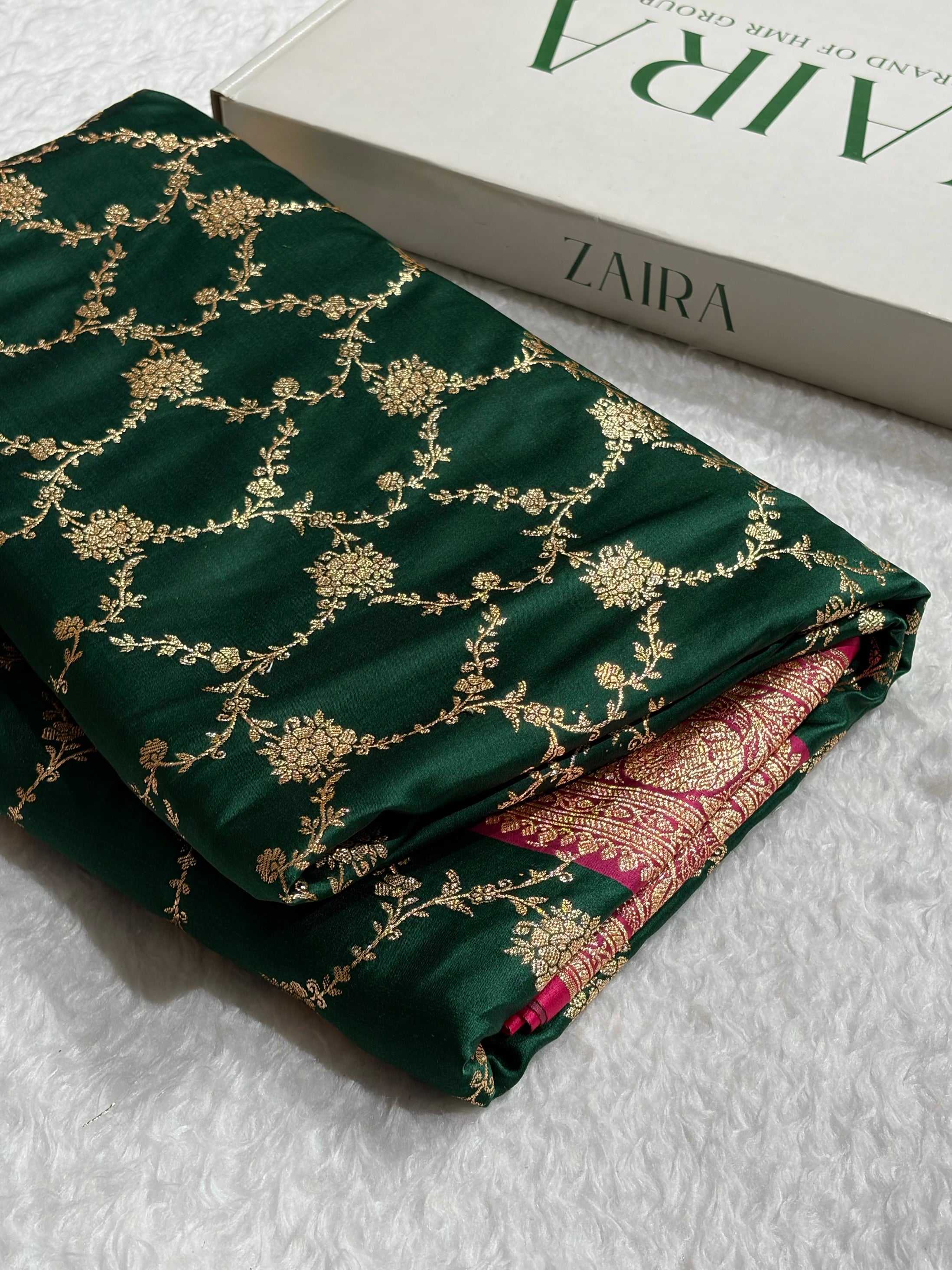 Banarasi Contrast Satin Katan Saree With Jaal Pattern in Bottle Green With Rani Shades SK124