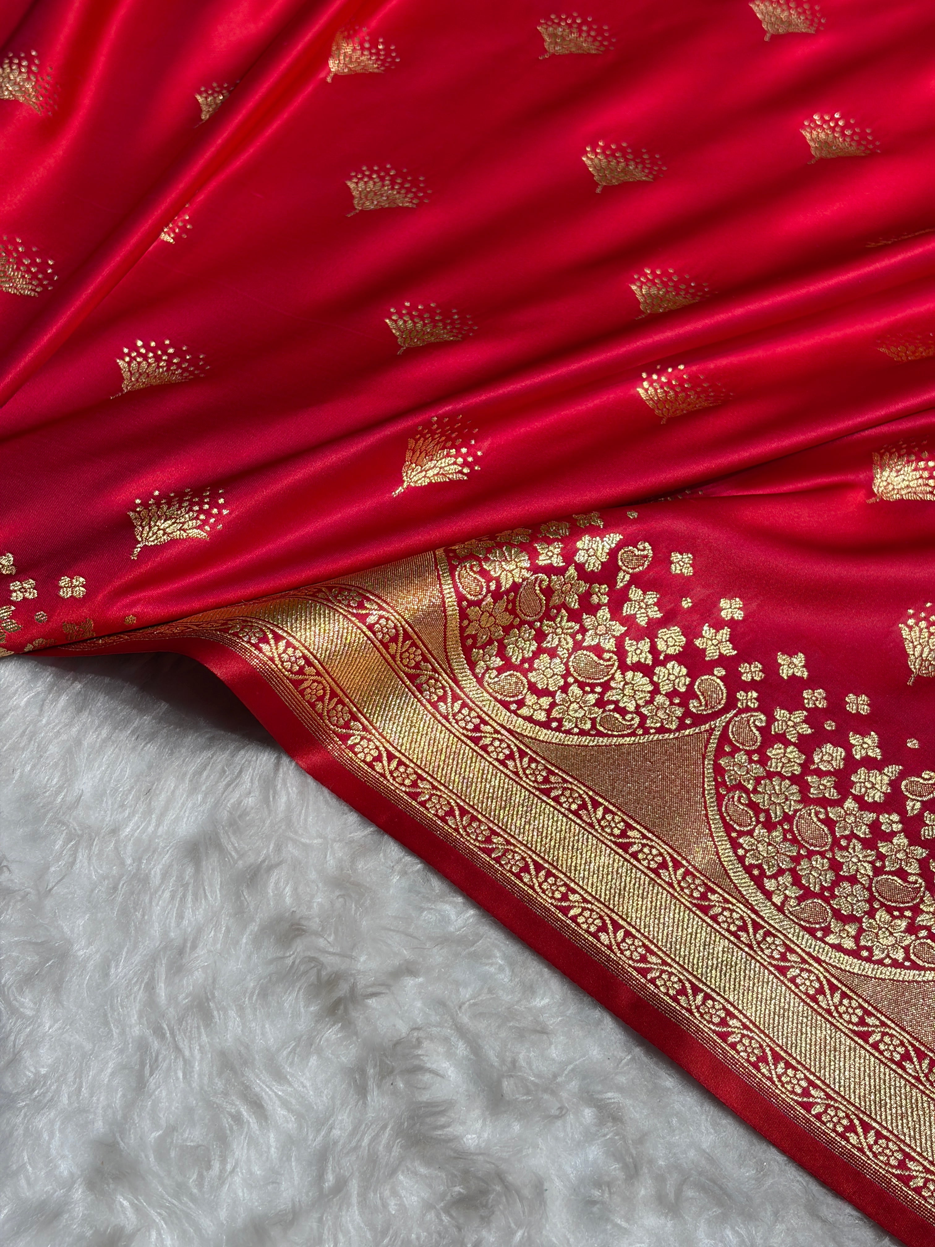 Cross Red Floral Banasari Pattern Satin Katan Silk Saree SK83