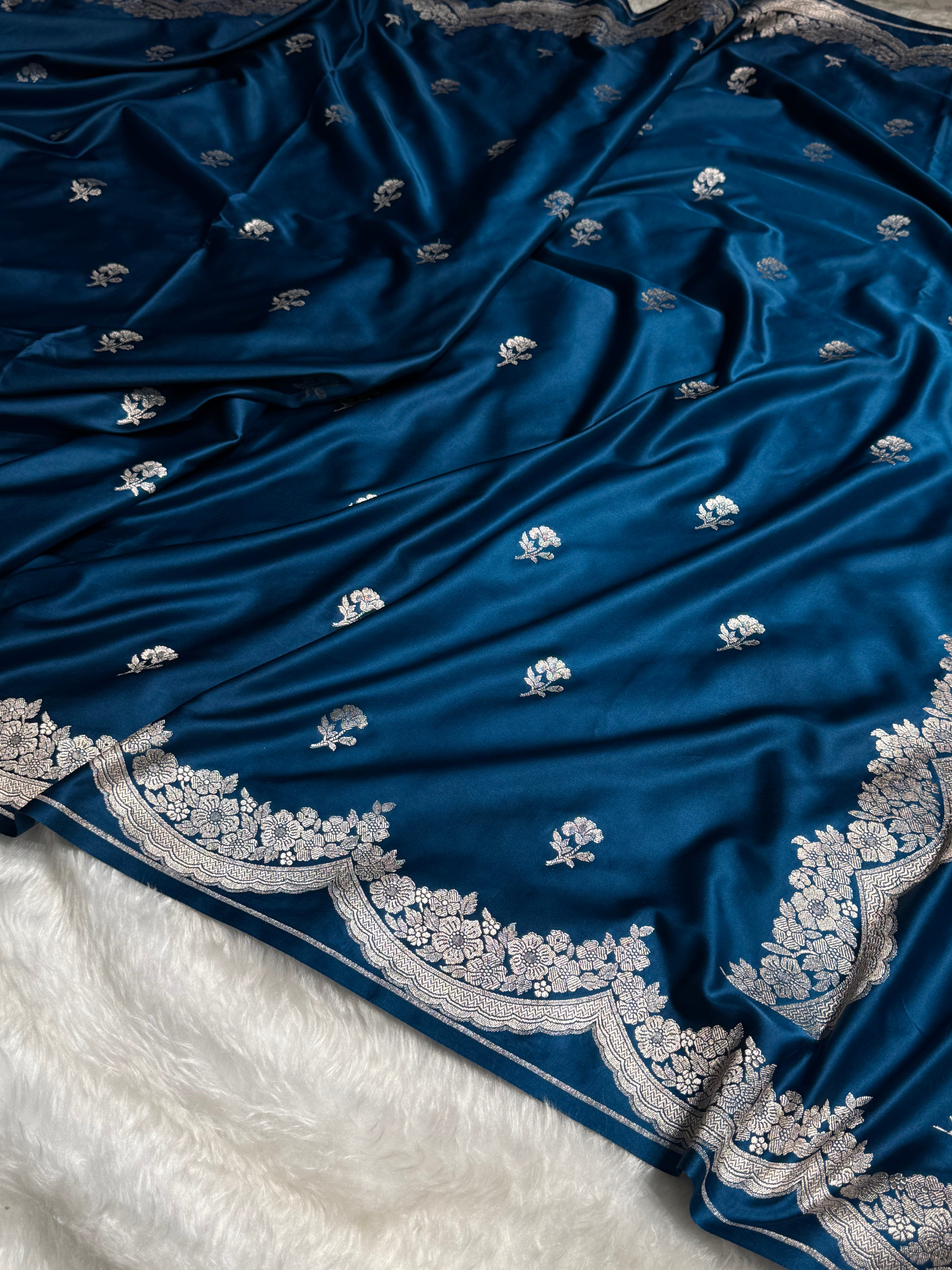 German Blue Shades Scallop Booti Mashru Silk Saree