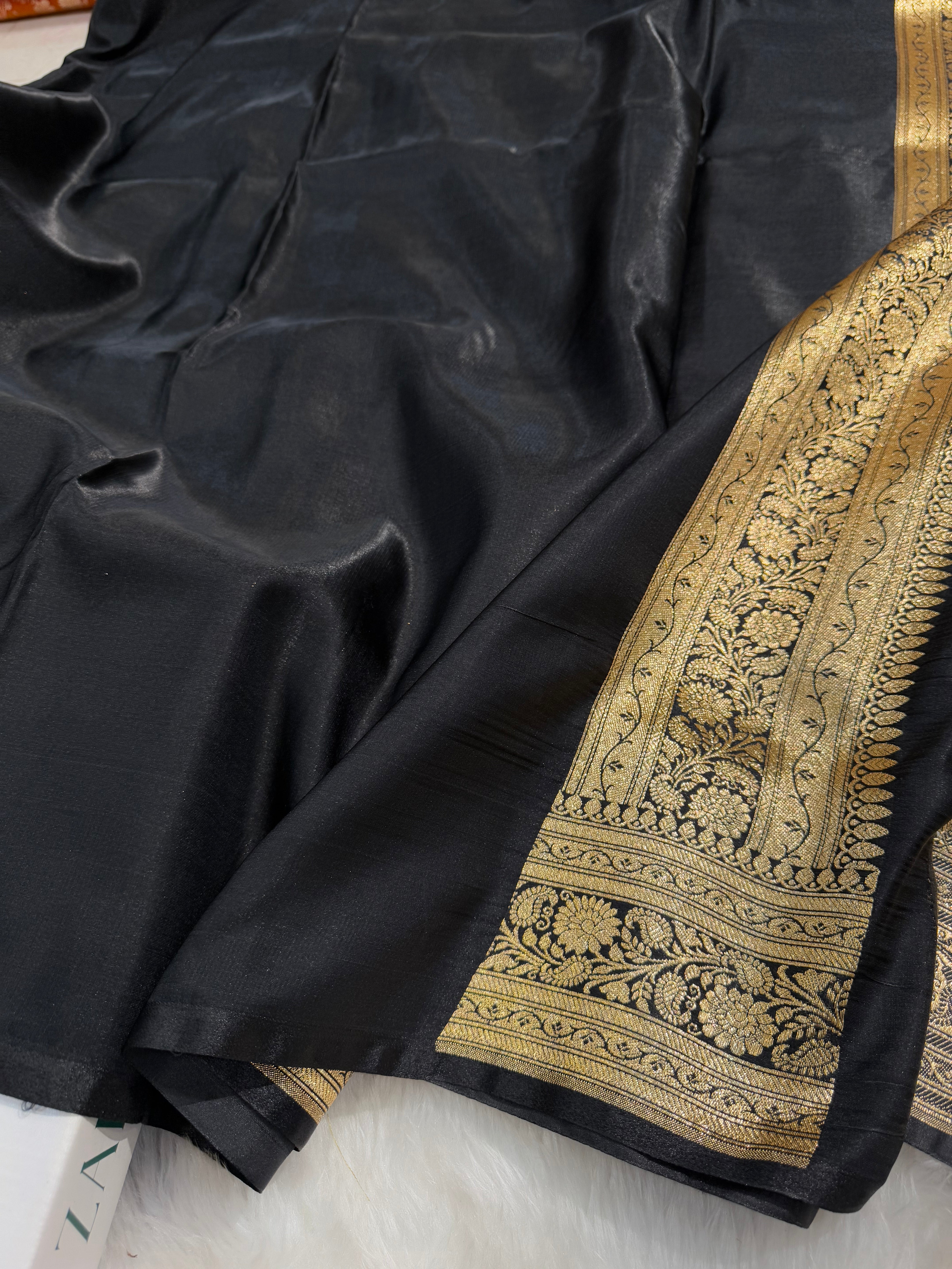 Ultra Light Weight Satin Silk Cross in BLACK Shades SS11