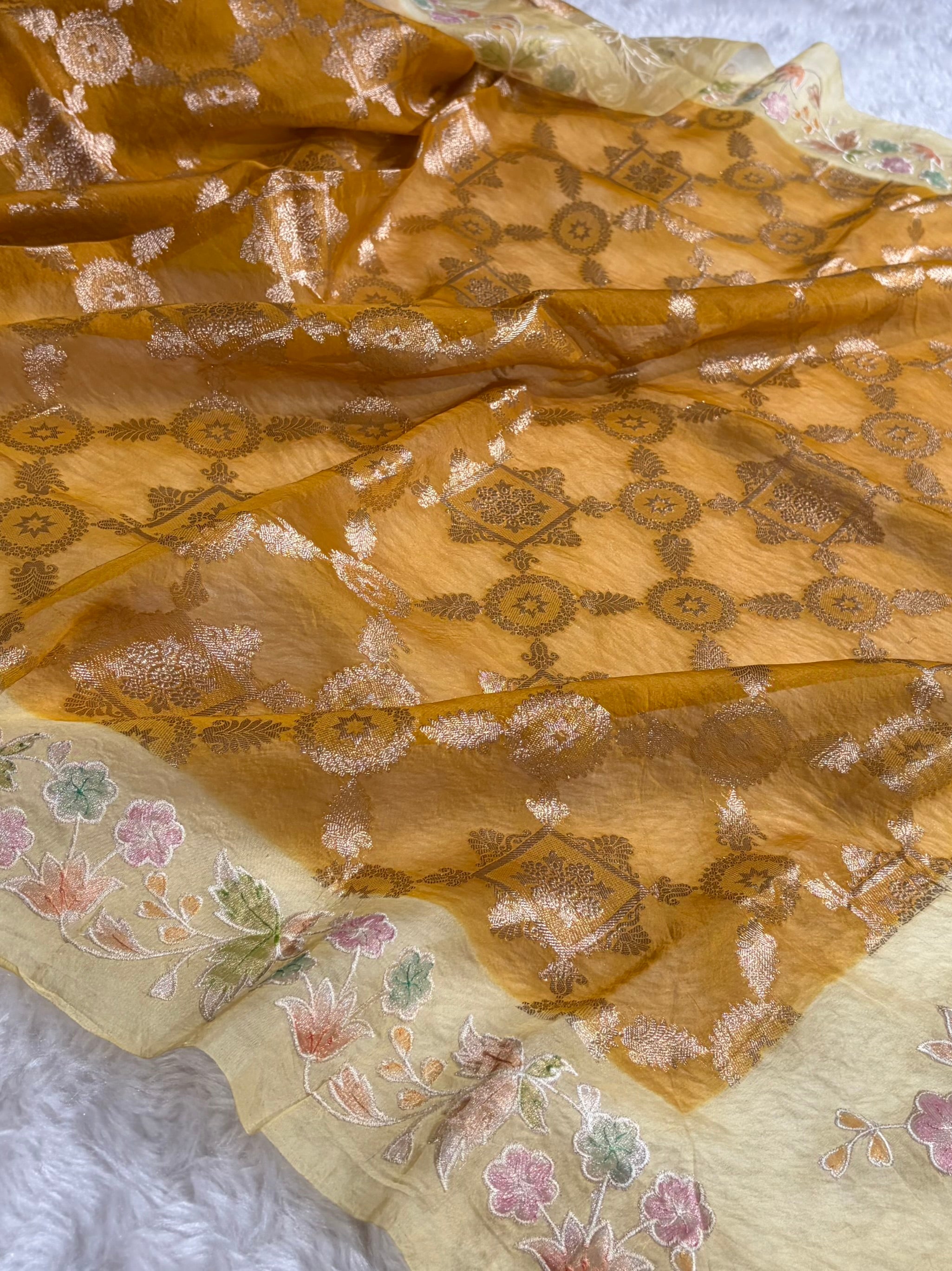 Banarasi Pure Organza Contrast Mustard With Cream Shades Banarasi Silk Saree PO-38