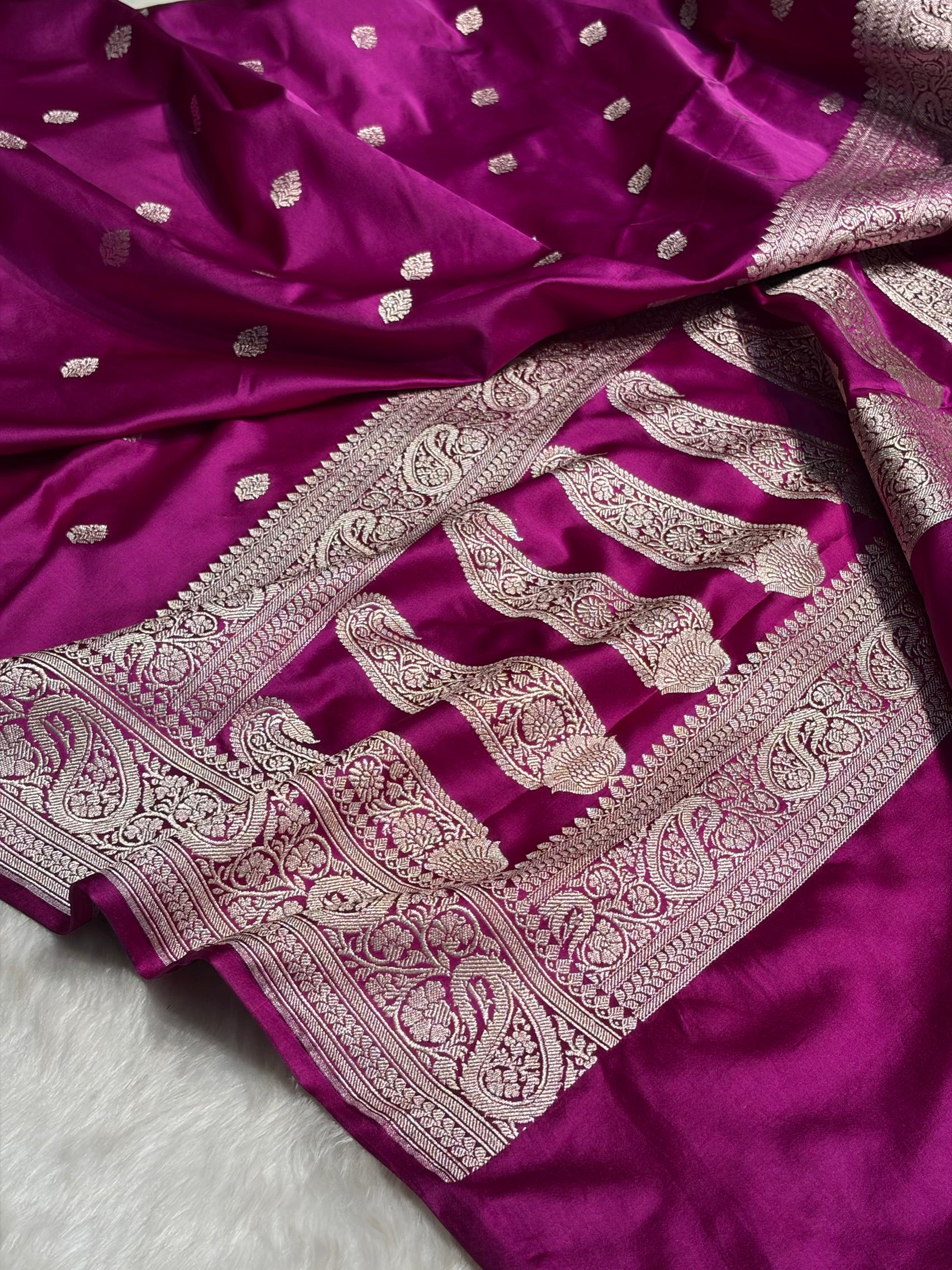 Pinkish Wine Shades Booti Mashru Silk Saree MS69