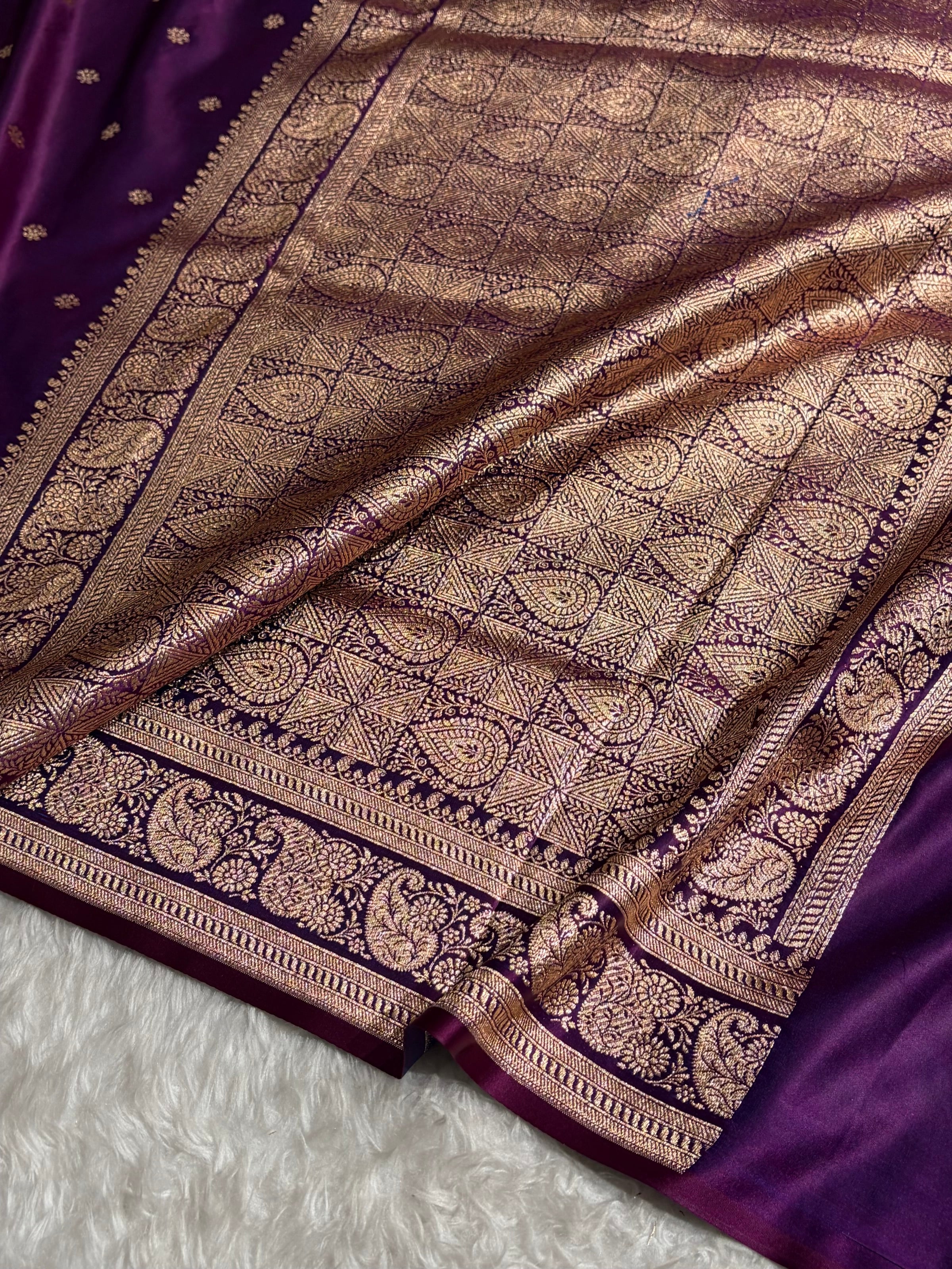 Banarasi Satin Katan Saree With Boota Pattern in Cross Wine Shades SK127