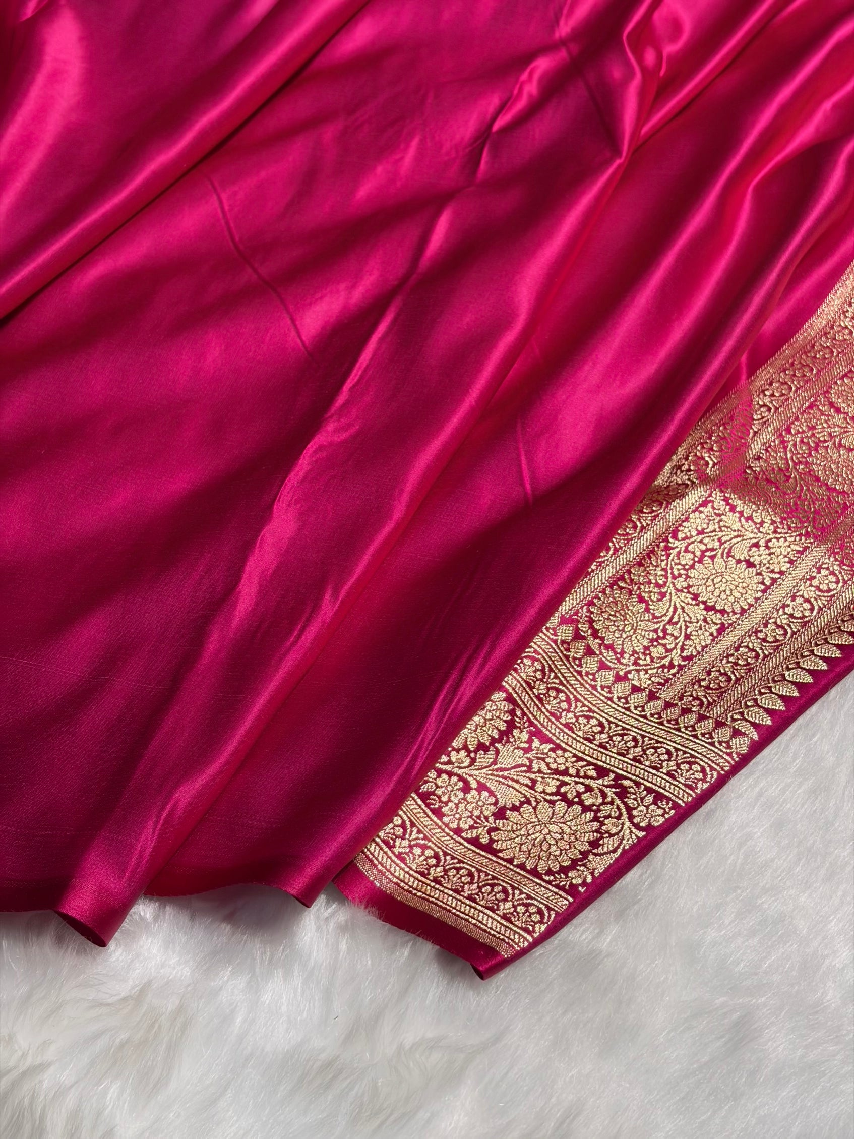 Cross Rani Unique Boota Pattern Satin Katan Silk Saree SK69