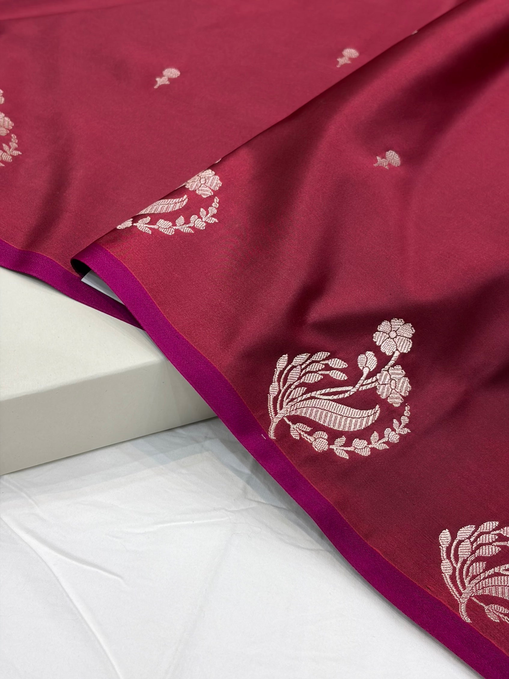 Rusty Mauve Shade With Booti Pattern Mashru Silk Saree