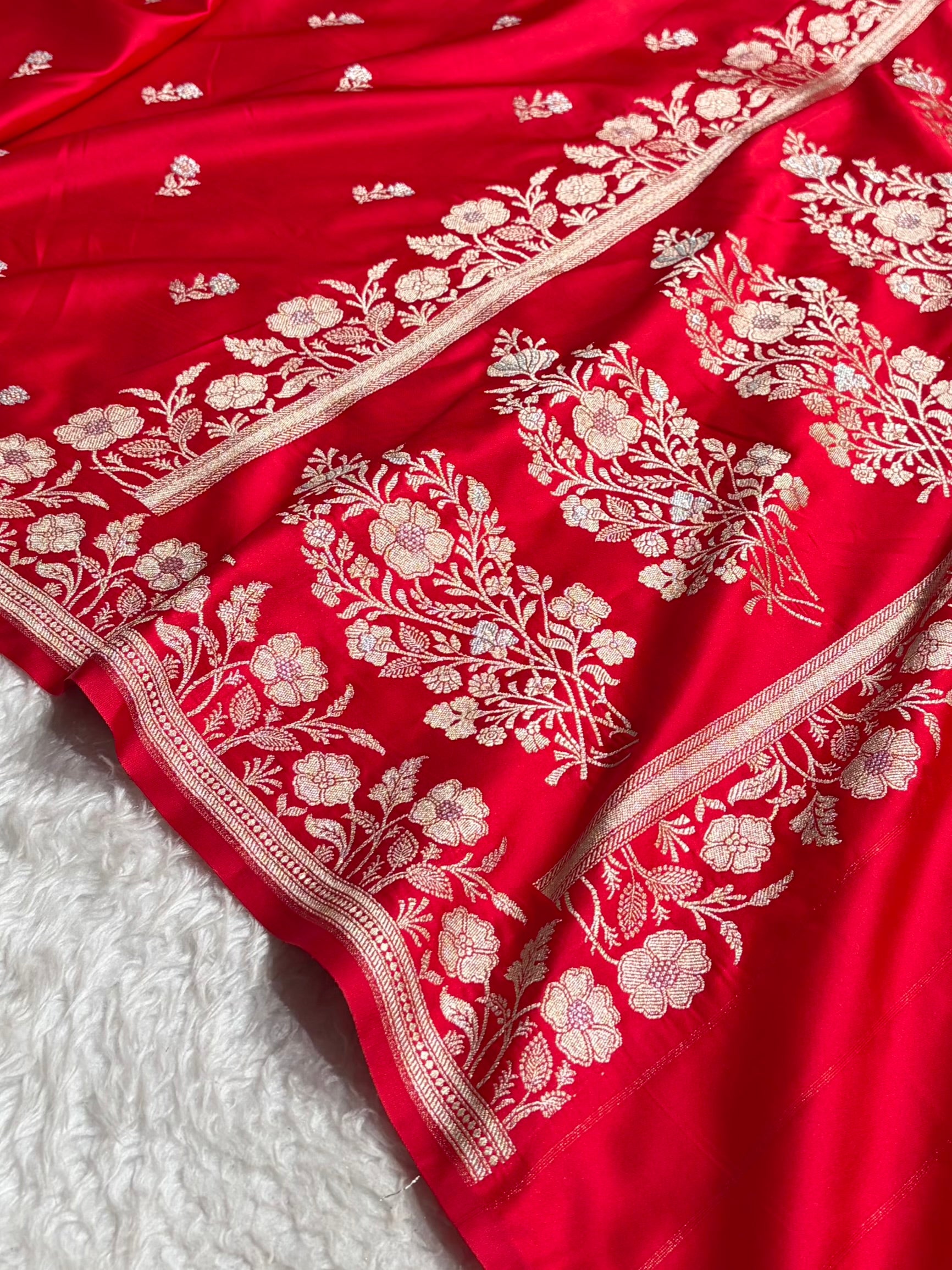 Red Boota With Floral Border Mashru Silk Saree MSM-86