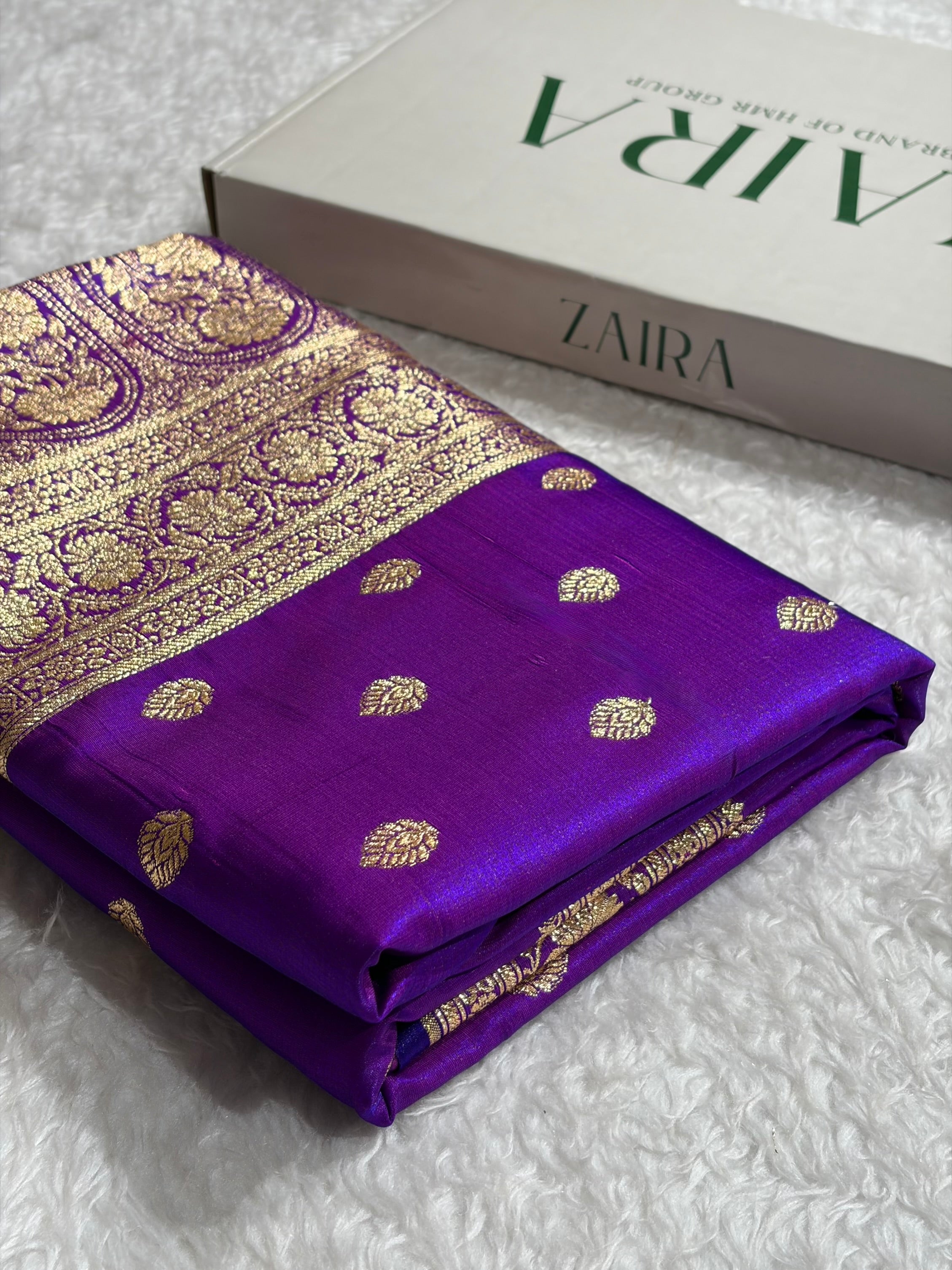 Purple Shades Boota Pattern Banarasi Satin Silk Saree SS45