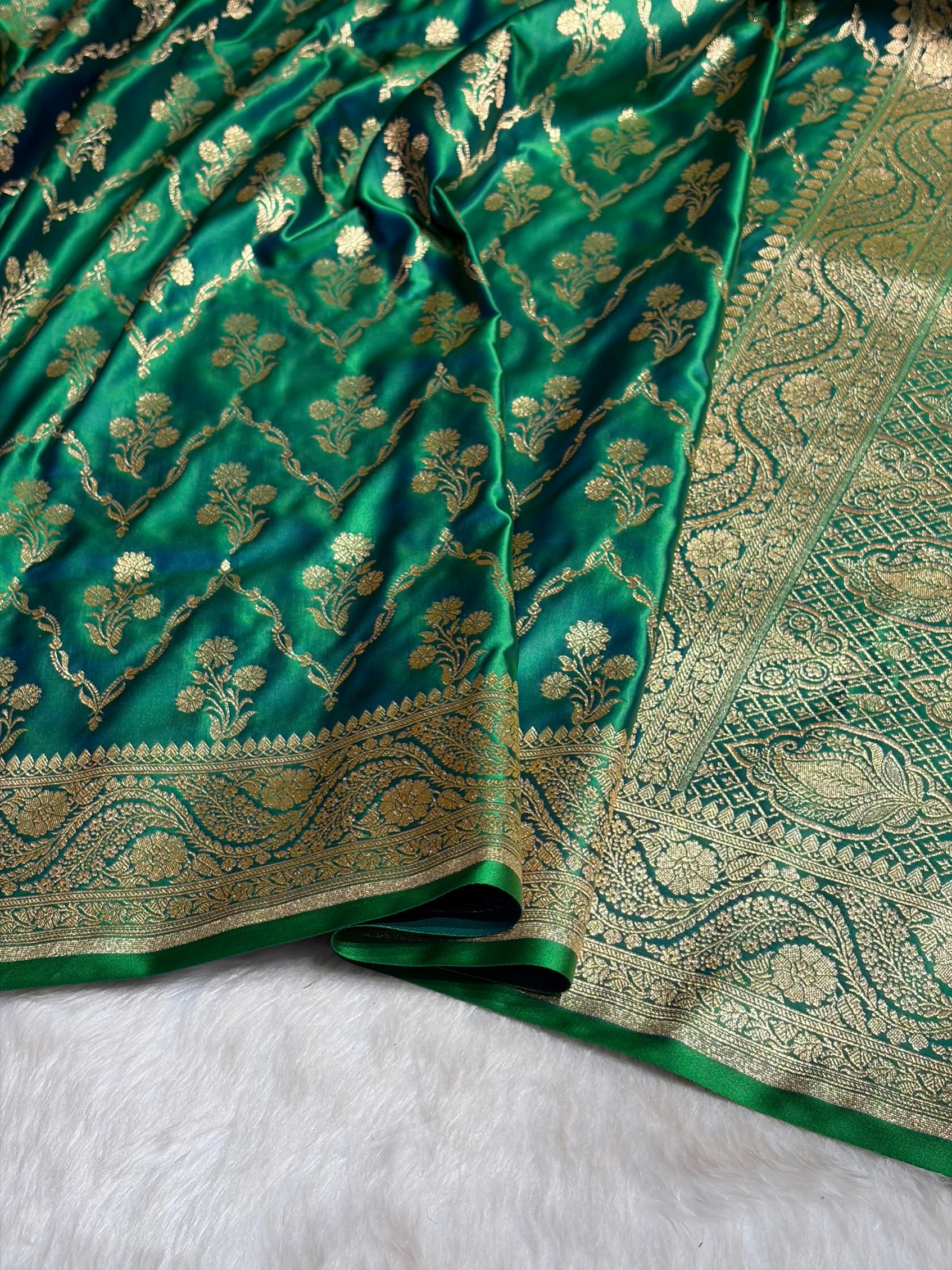Green Cross with Boota Pattern Satin Katan Silk Saree SK67