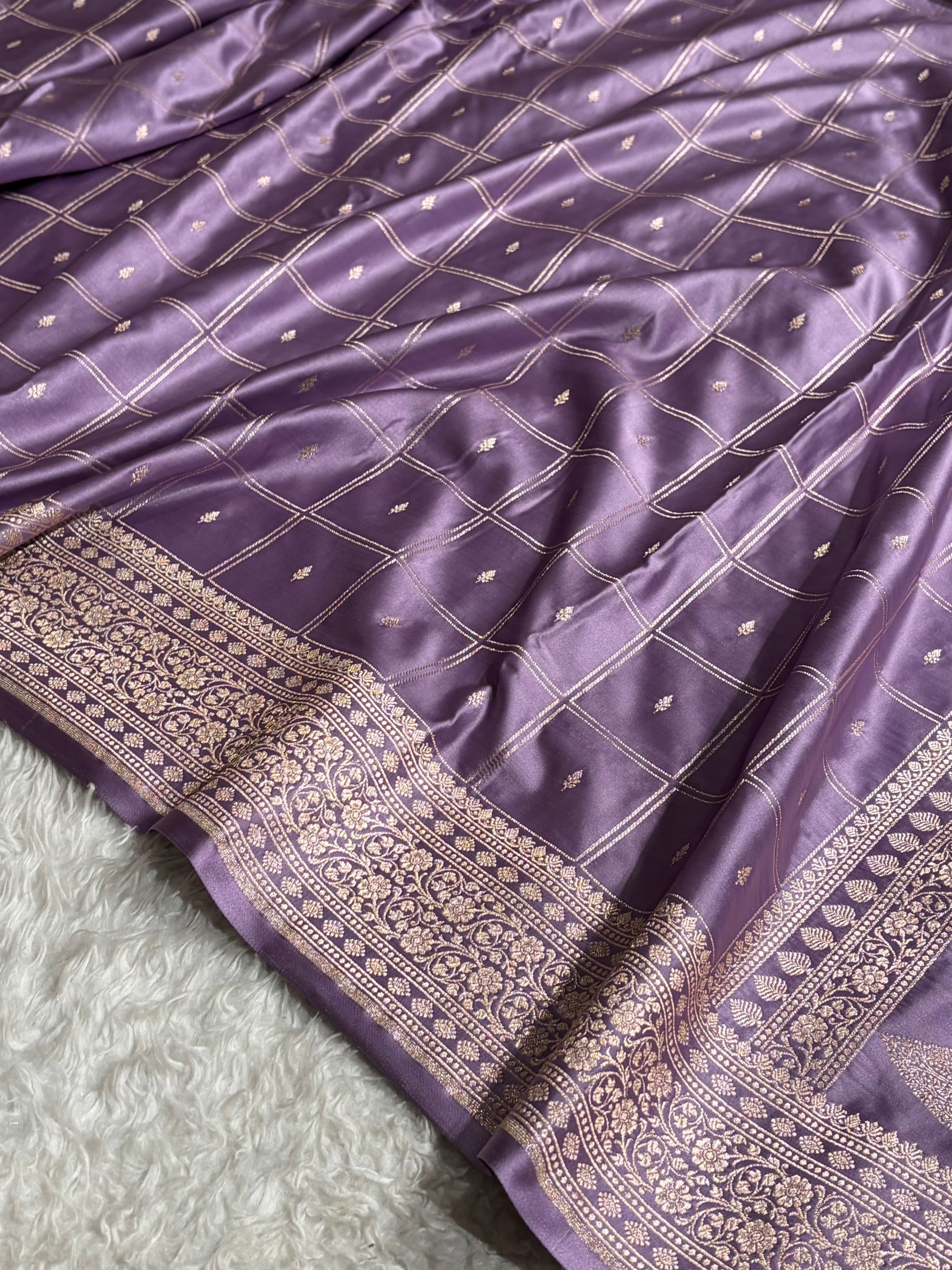 Lavender Shades Banarasi With Floral Border Mashru Silk Saree MSM-124