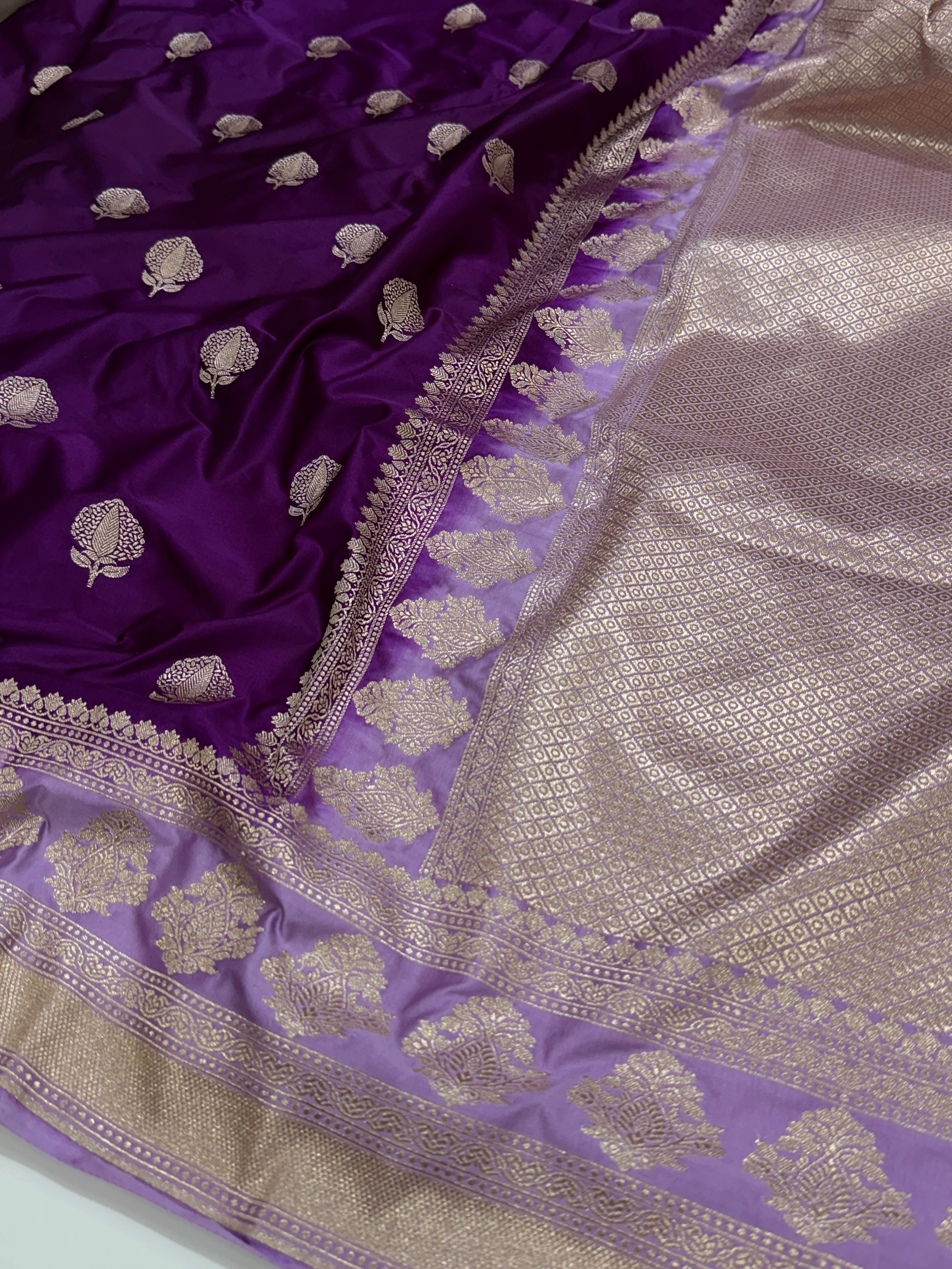 Contrast Purple-Lavender Combination Mashru Silk Saree With Big Border
