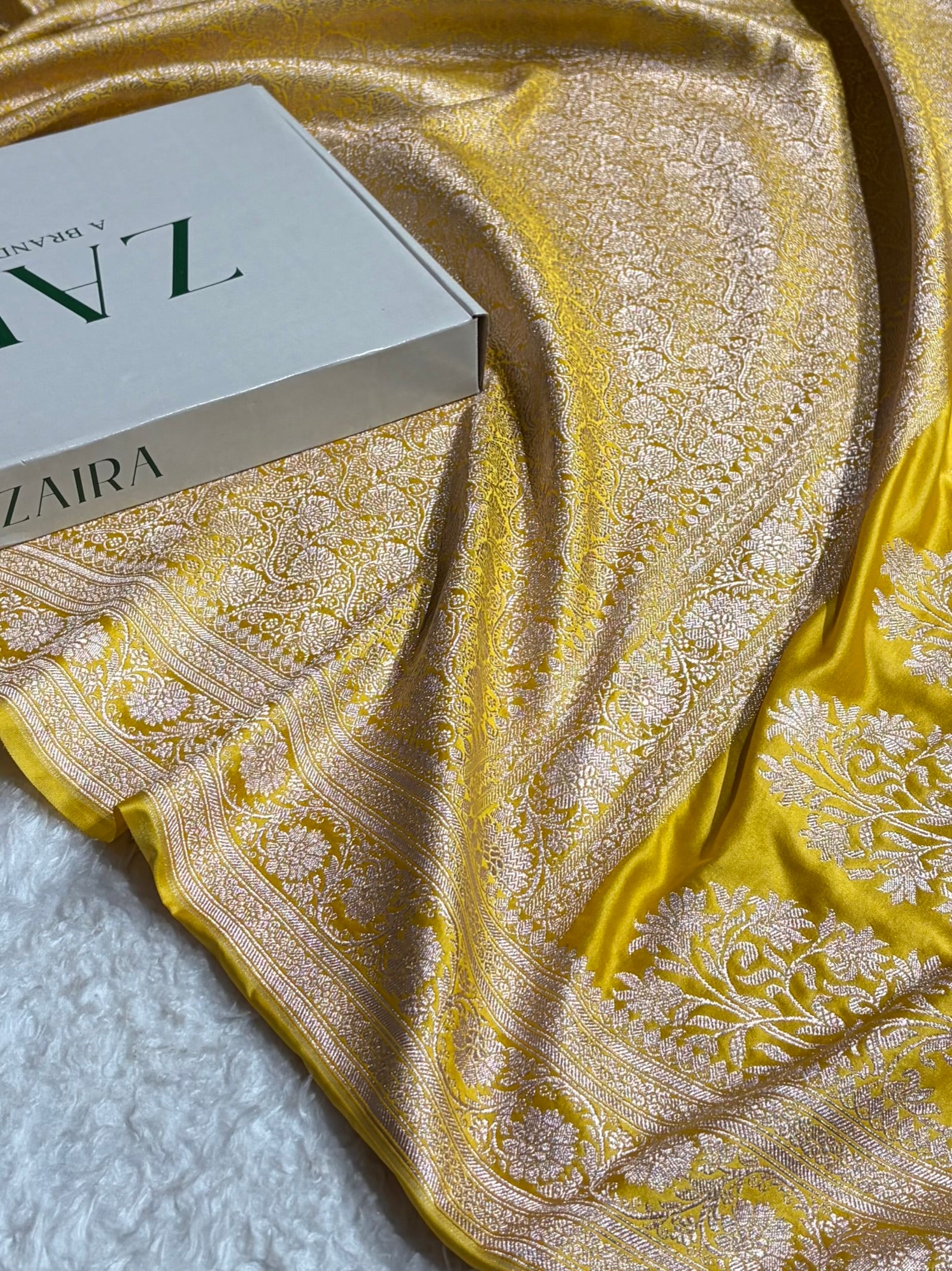 Banarasi Yellow Gold Shades Brocade Mashru Silk Saree MS84