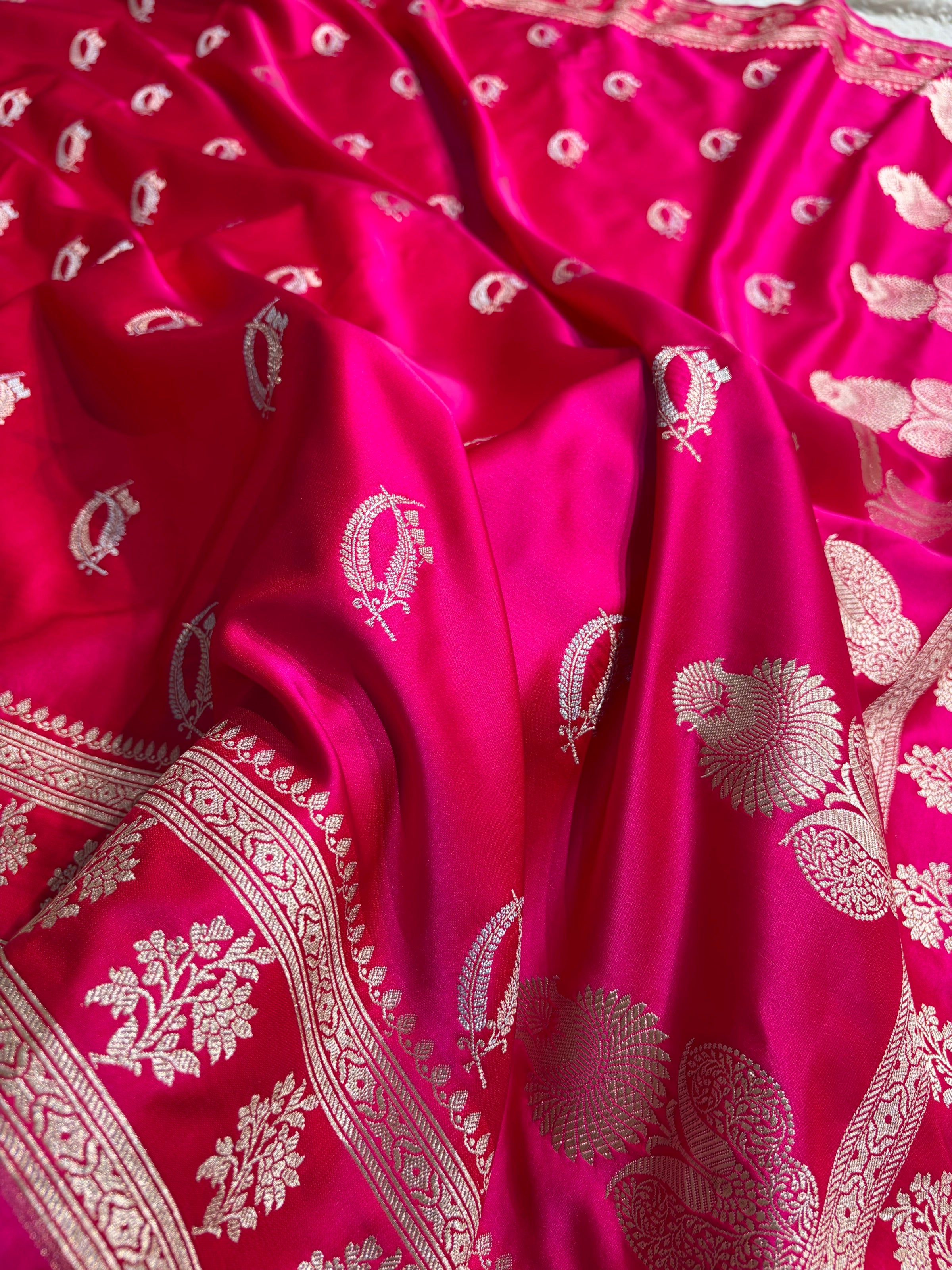 Cross Rani Shades Banarasi Boota Pattern Floral Mashru Silk Saree MSM-112