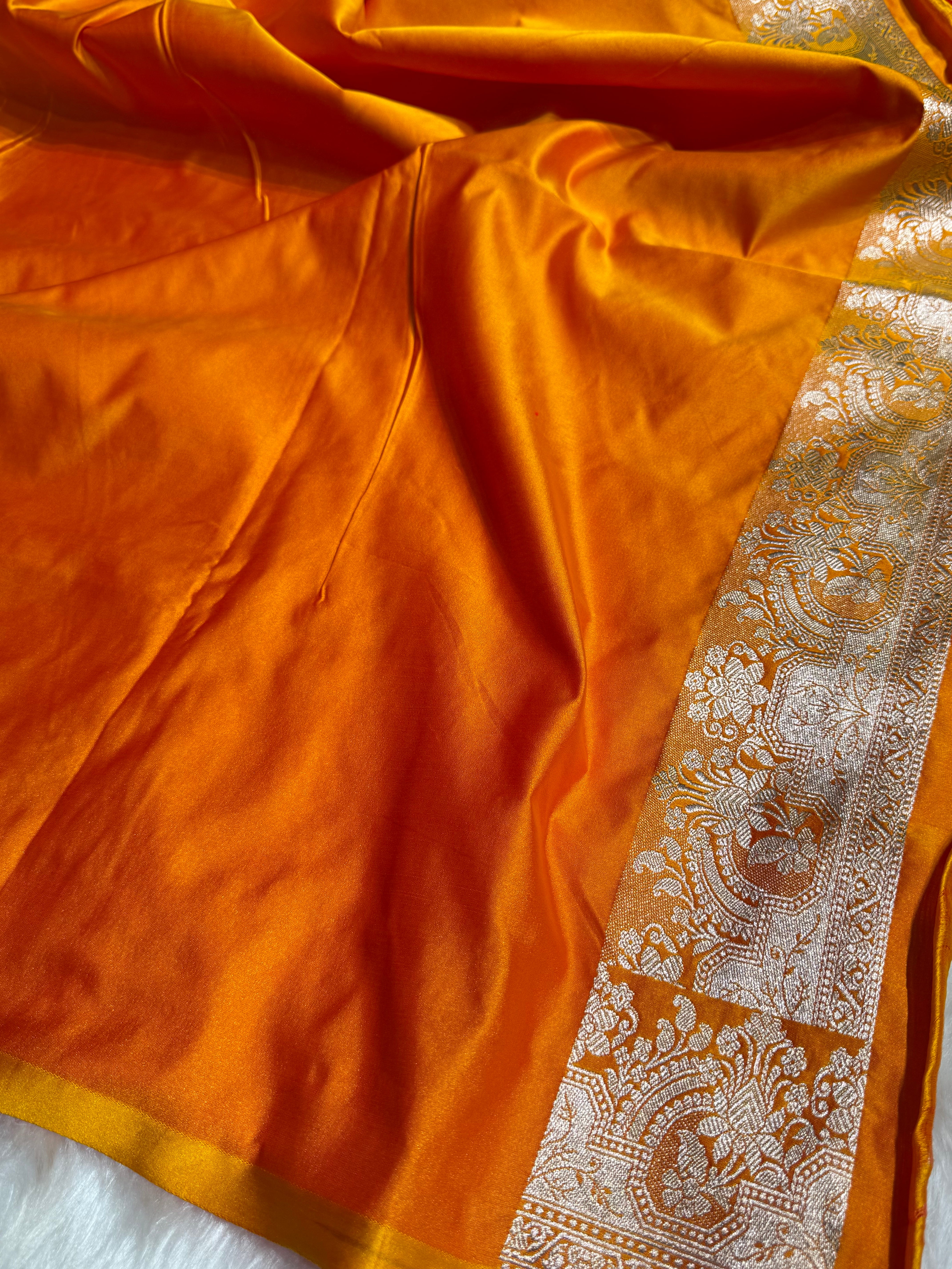 Mustard Shades Motif Booti Mashru Silk Saree