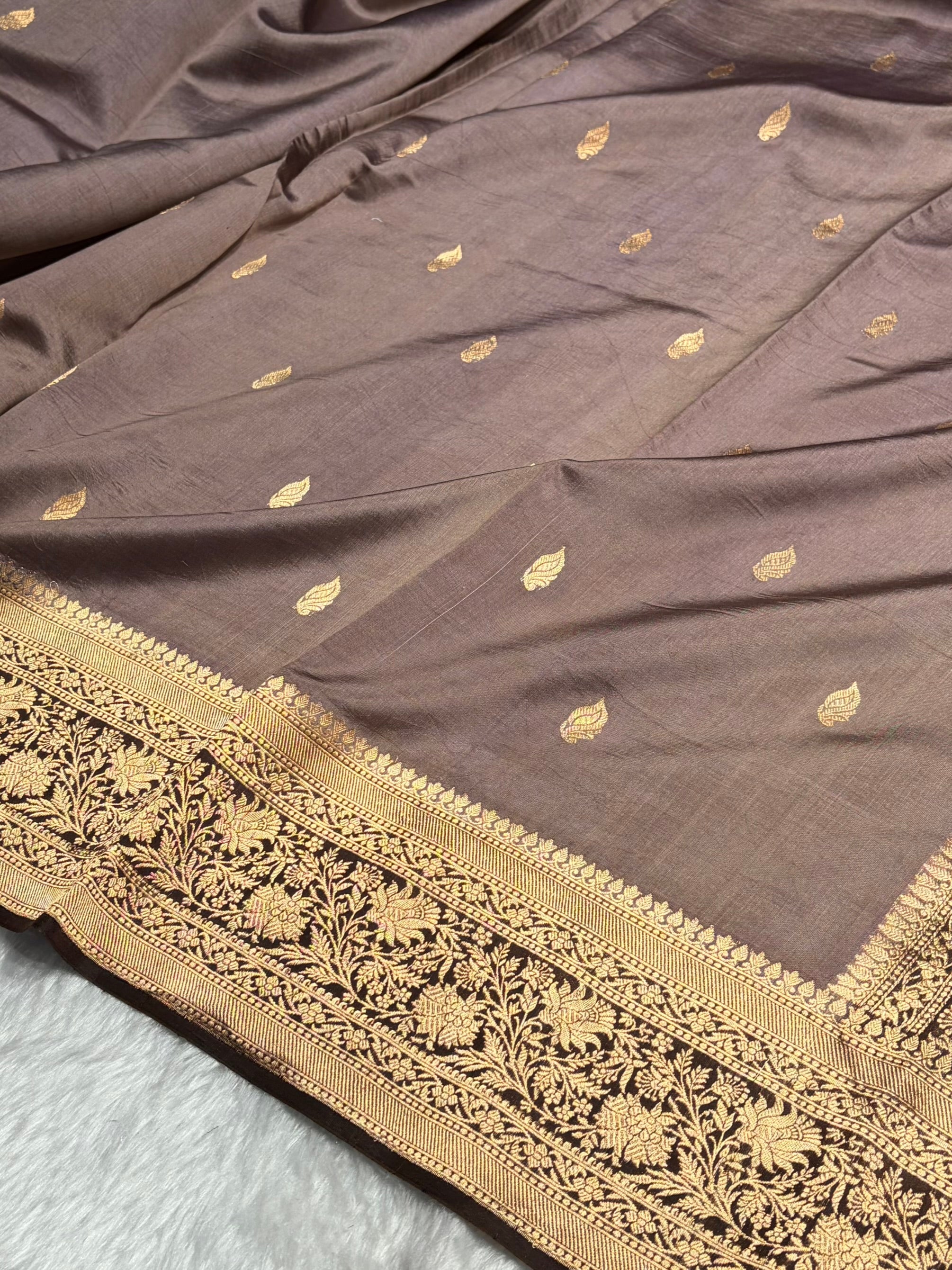 Contrast Wooden Gray with Garnet Shades Handwoven Pure Raw Mango Silk RM-58