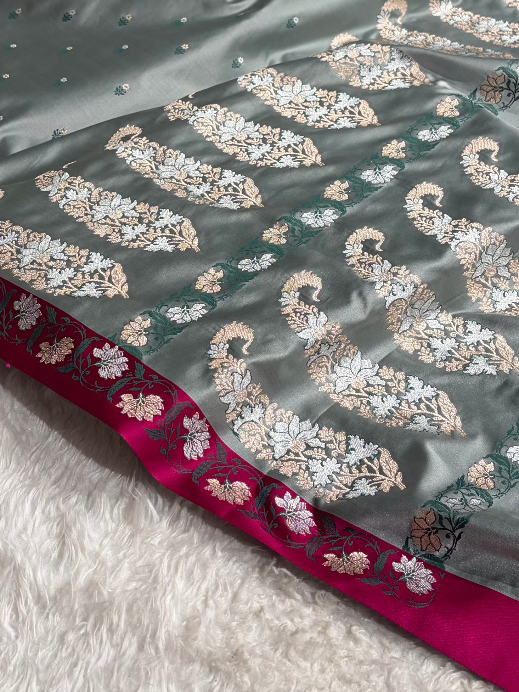 Contrast Grey With Rani Floral Boota With Floral Border Mashru Silk Saree MSM-78