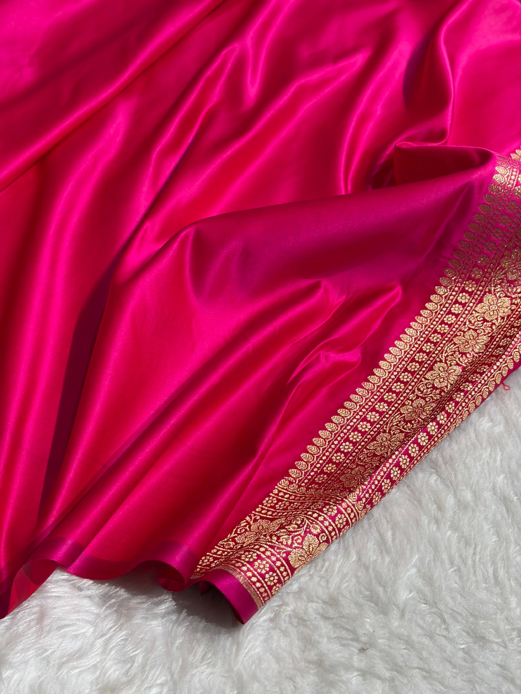 Banarasi Boota Katan Silk Saree In Cross Rani Shades SK04