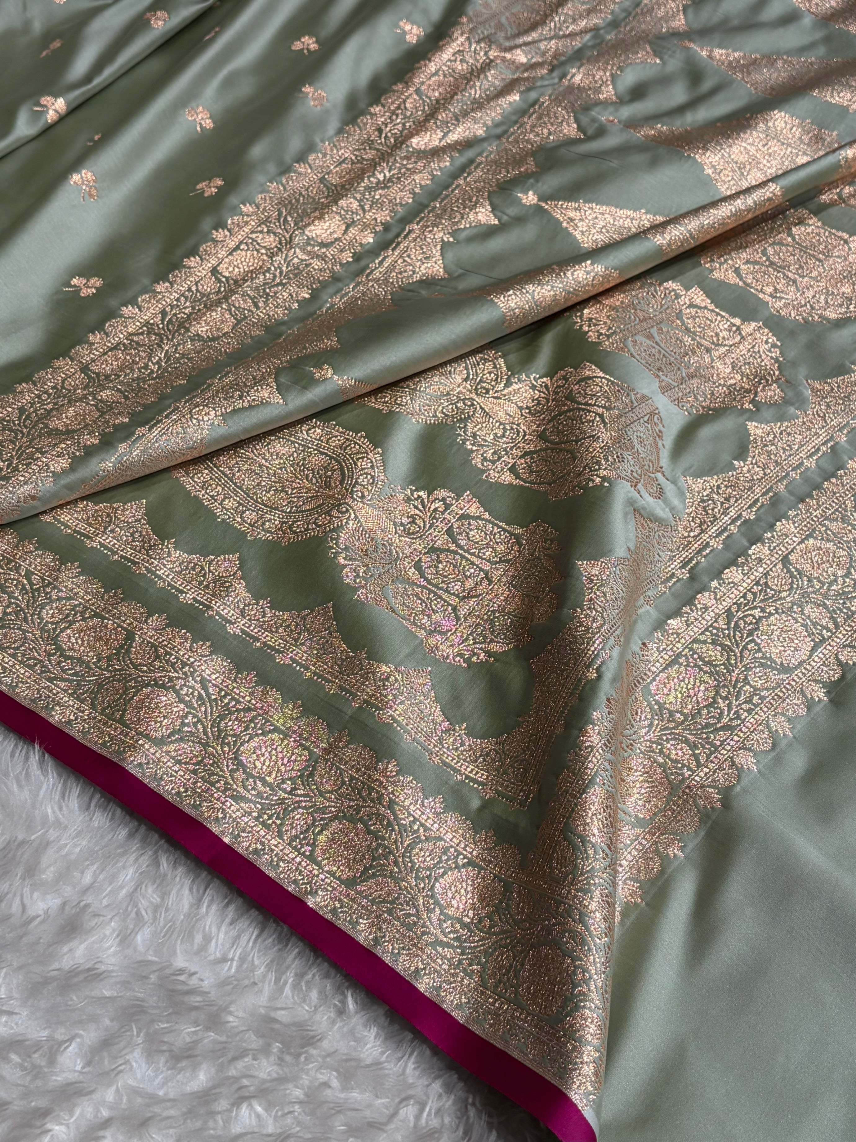Banarasi Pista Booti Katan Silk Saree SK09