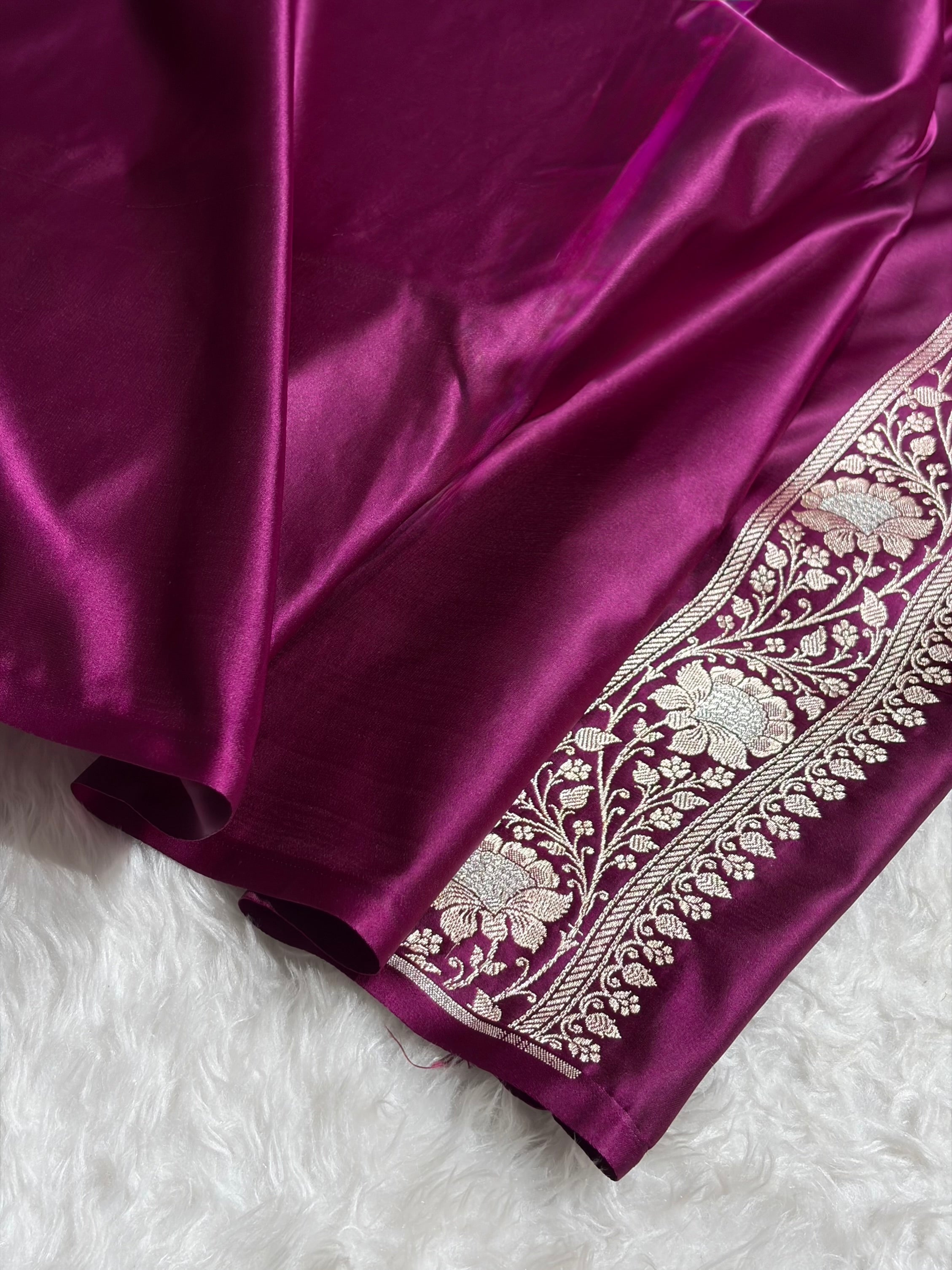 Wine Shades Banarasi With Plain Minakari Broder Pattern Mashru Silk Saree MSM-135