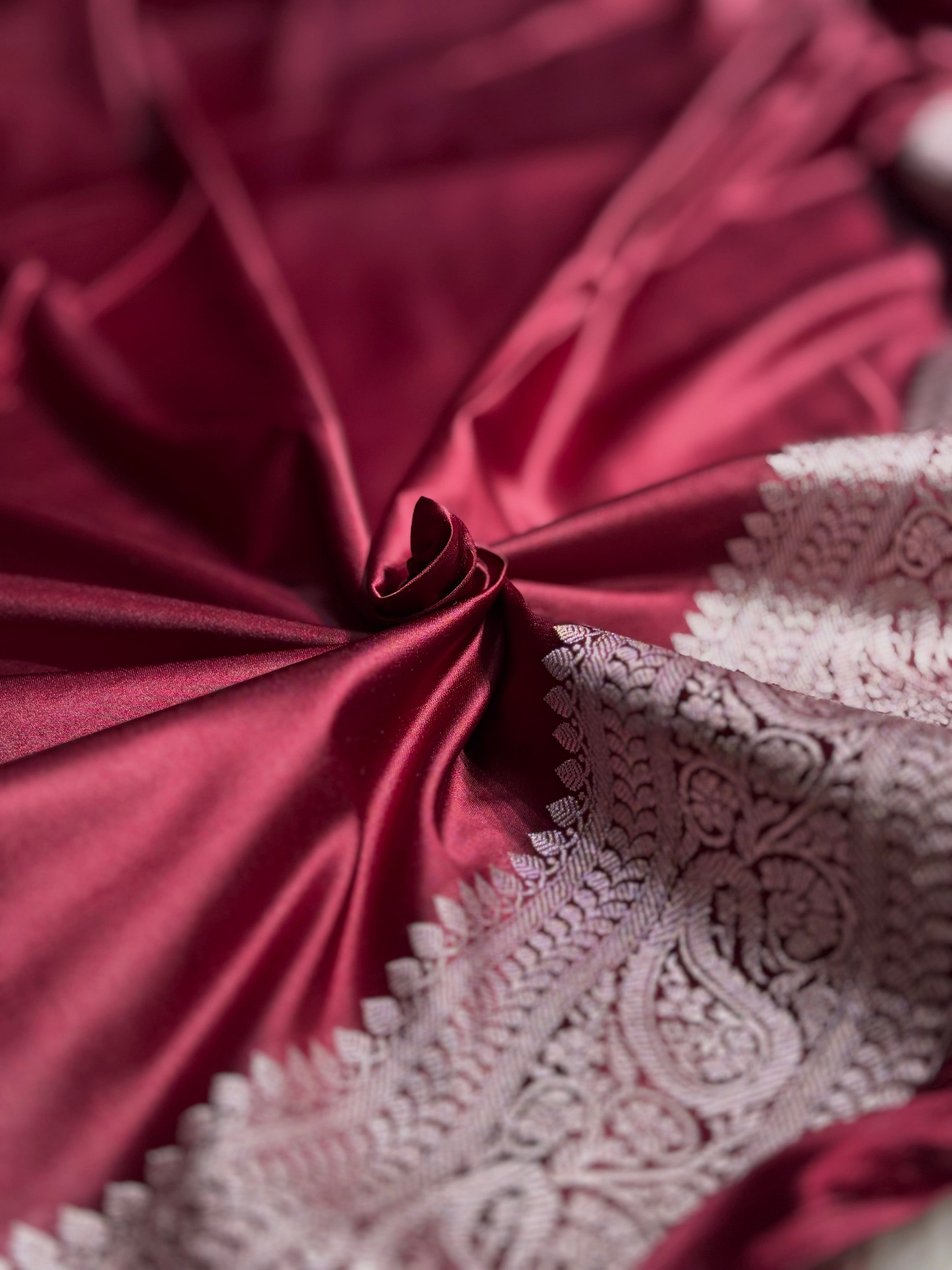 Garnet Tone Booti Mashru Silk Saree MS06