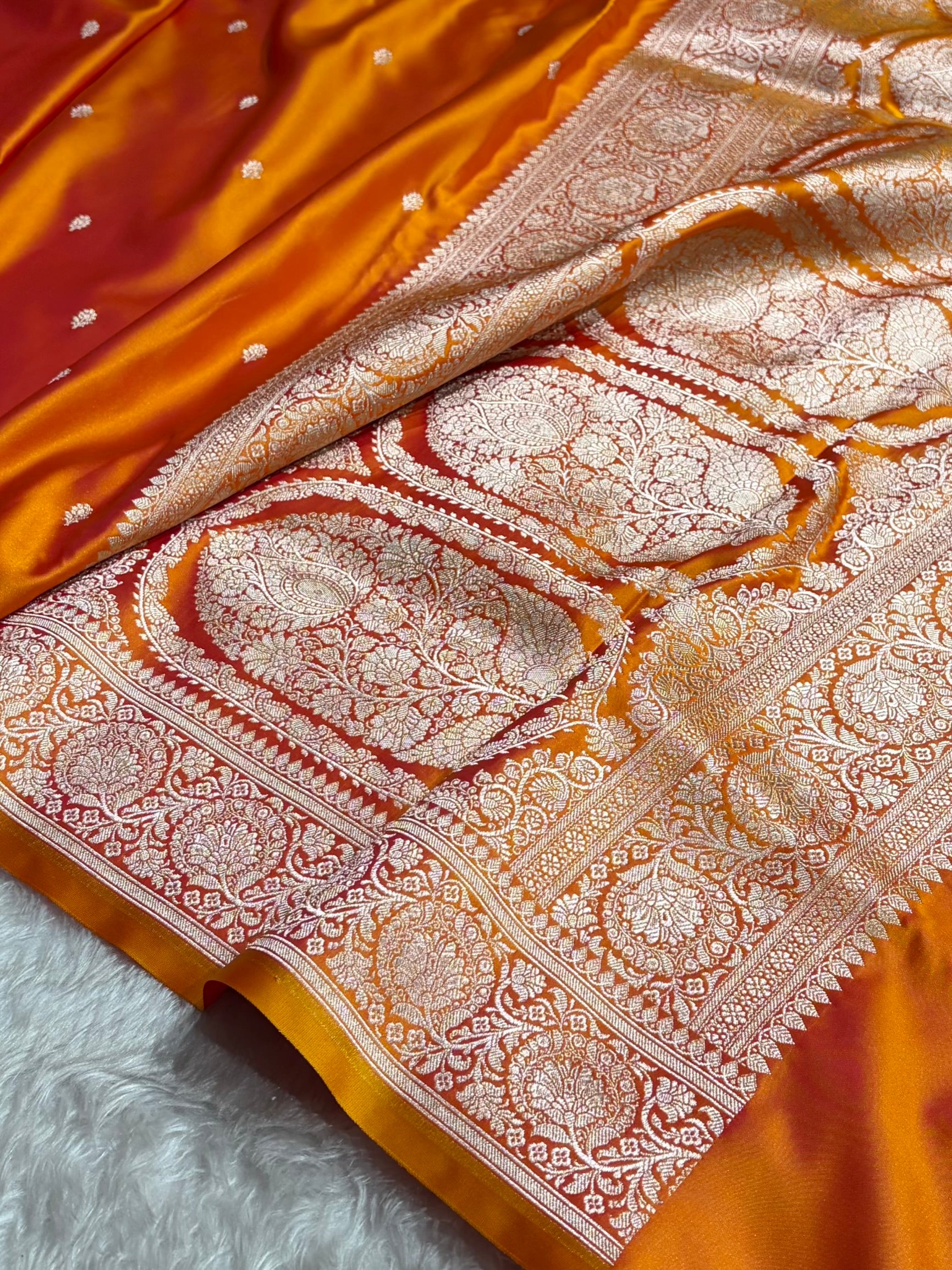 Pinkish Gold Shades Banarasi With Floral Border Mashru Silk Saree MSM-125