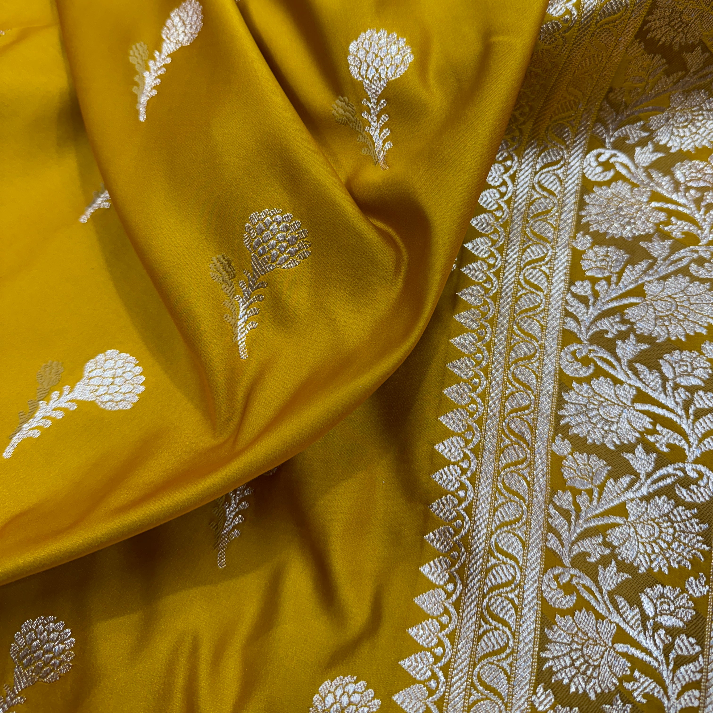 Mustard Booti Katan Silk Saree SK05