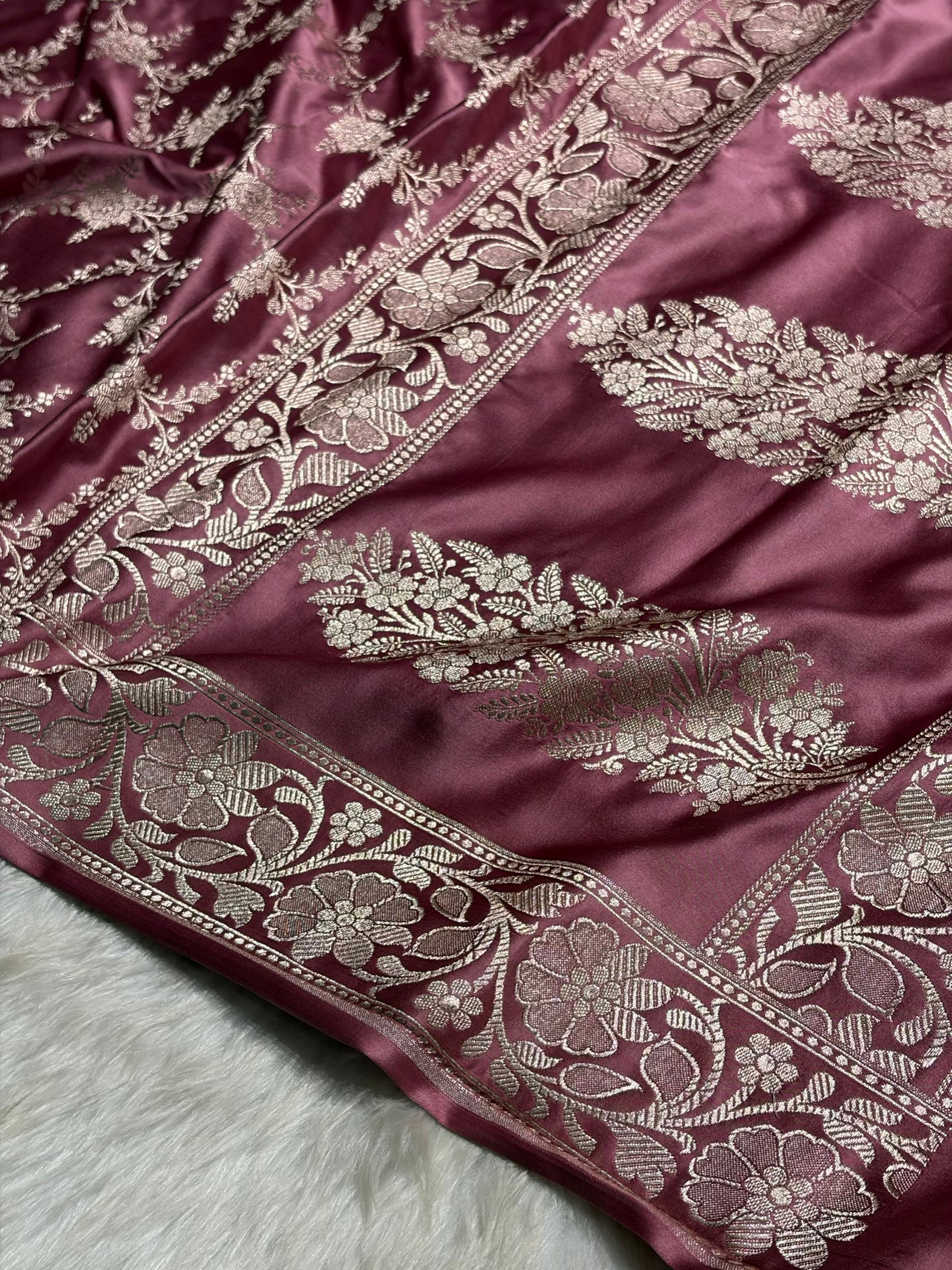 Copper Rose Shades Mashru Silk Banarasi Saree With Jaal Pattern MS71