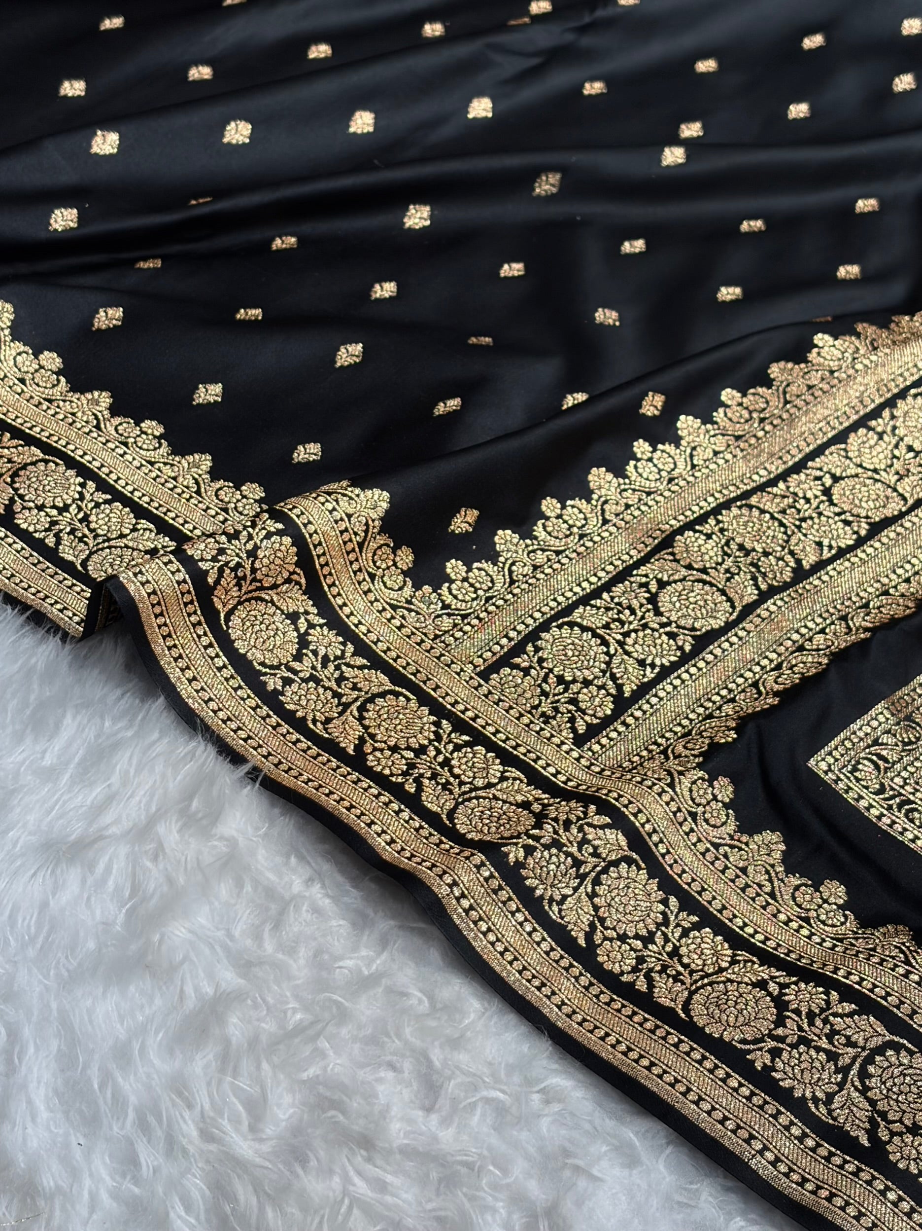 Banarasi Black Shades Booti Pattern Satin Katan Silk Saree SK51
