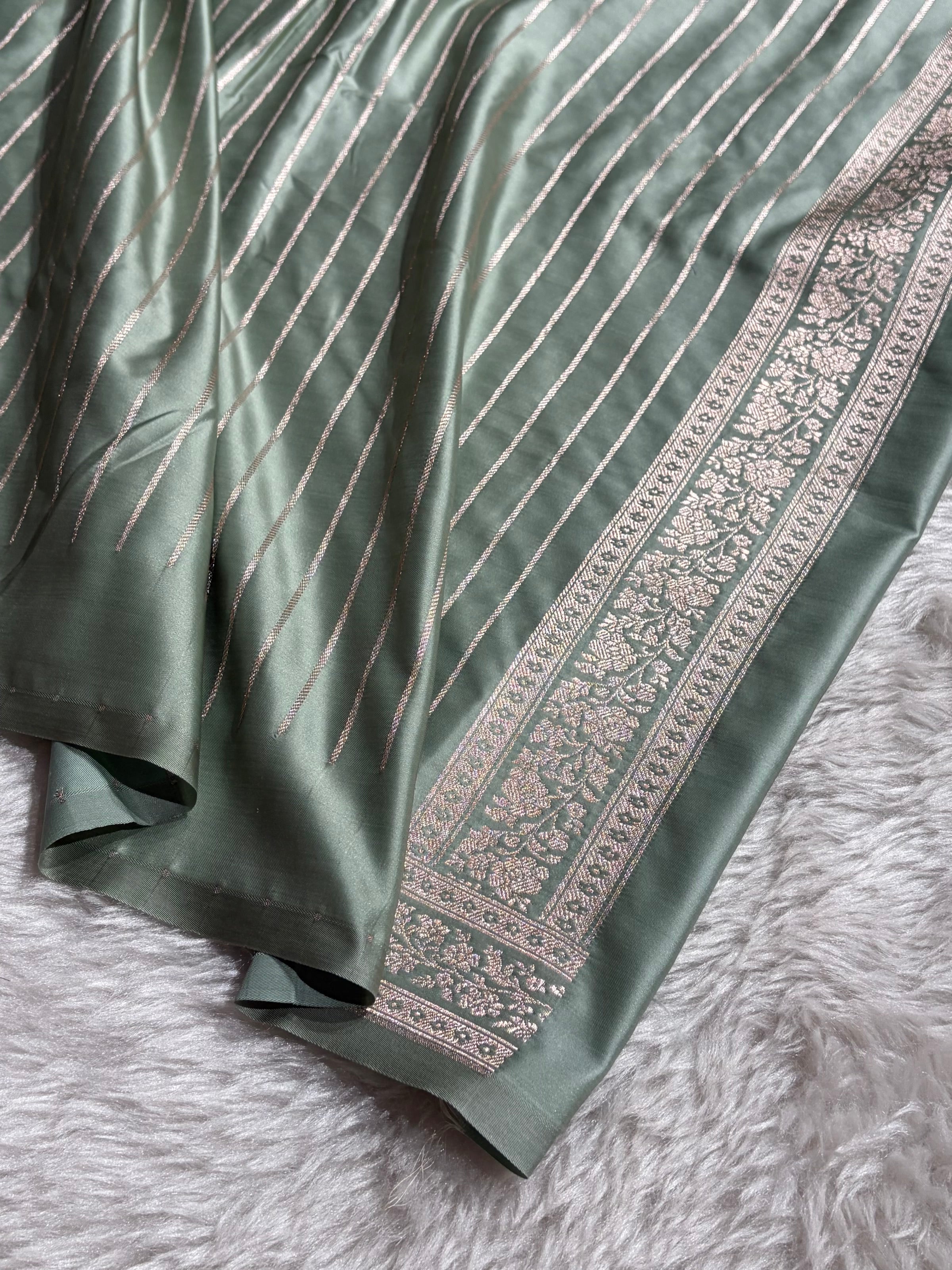 Sea Green Shades Tanchoi Motif Mashru Silk Saree MST-16