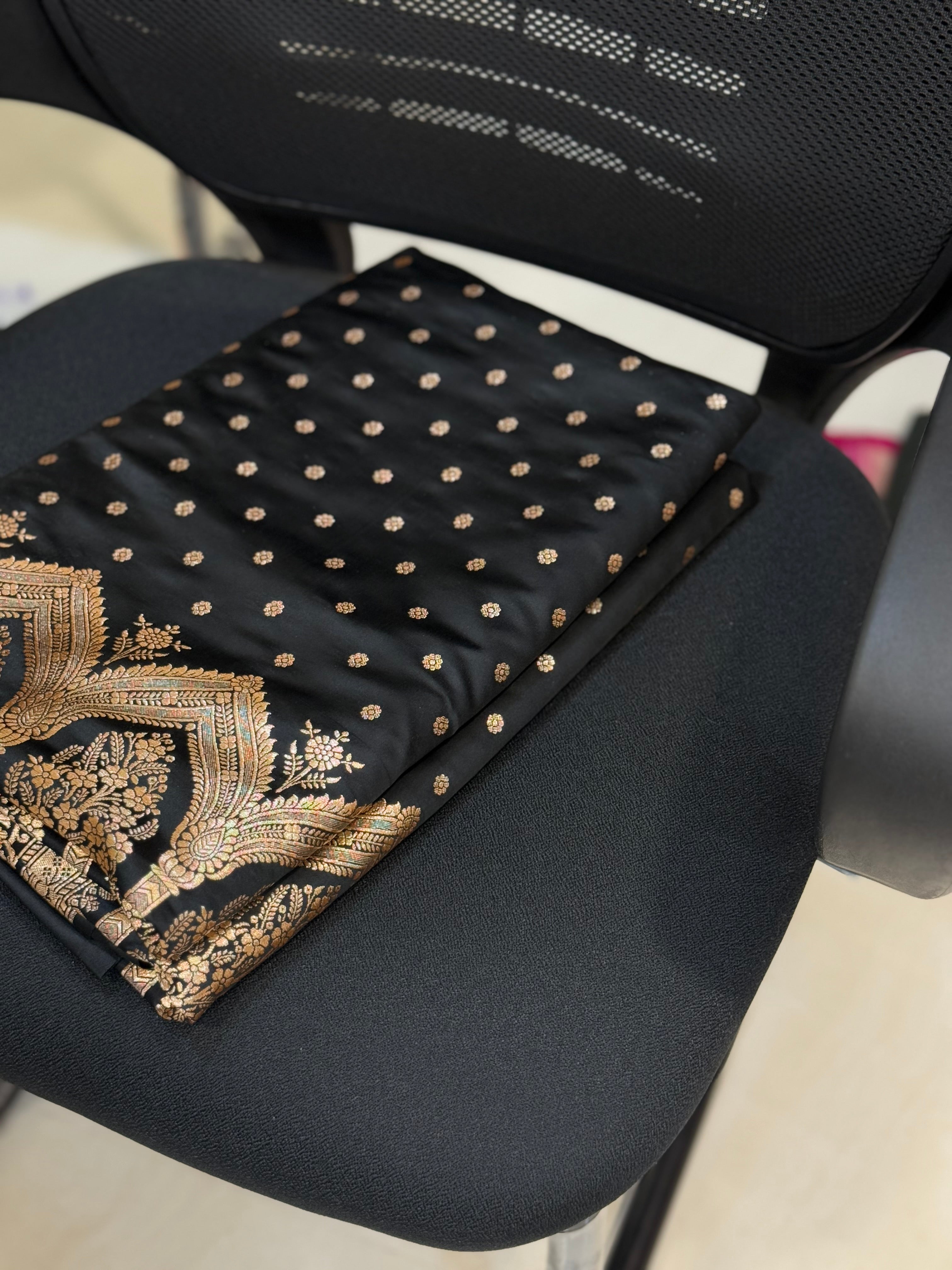 Banarasi Black Katan Silk Saree In Black Shades SK01