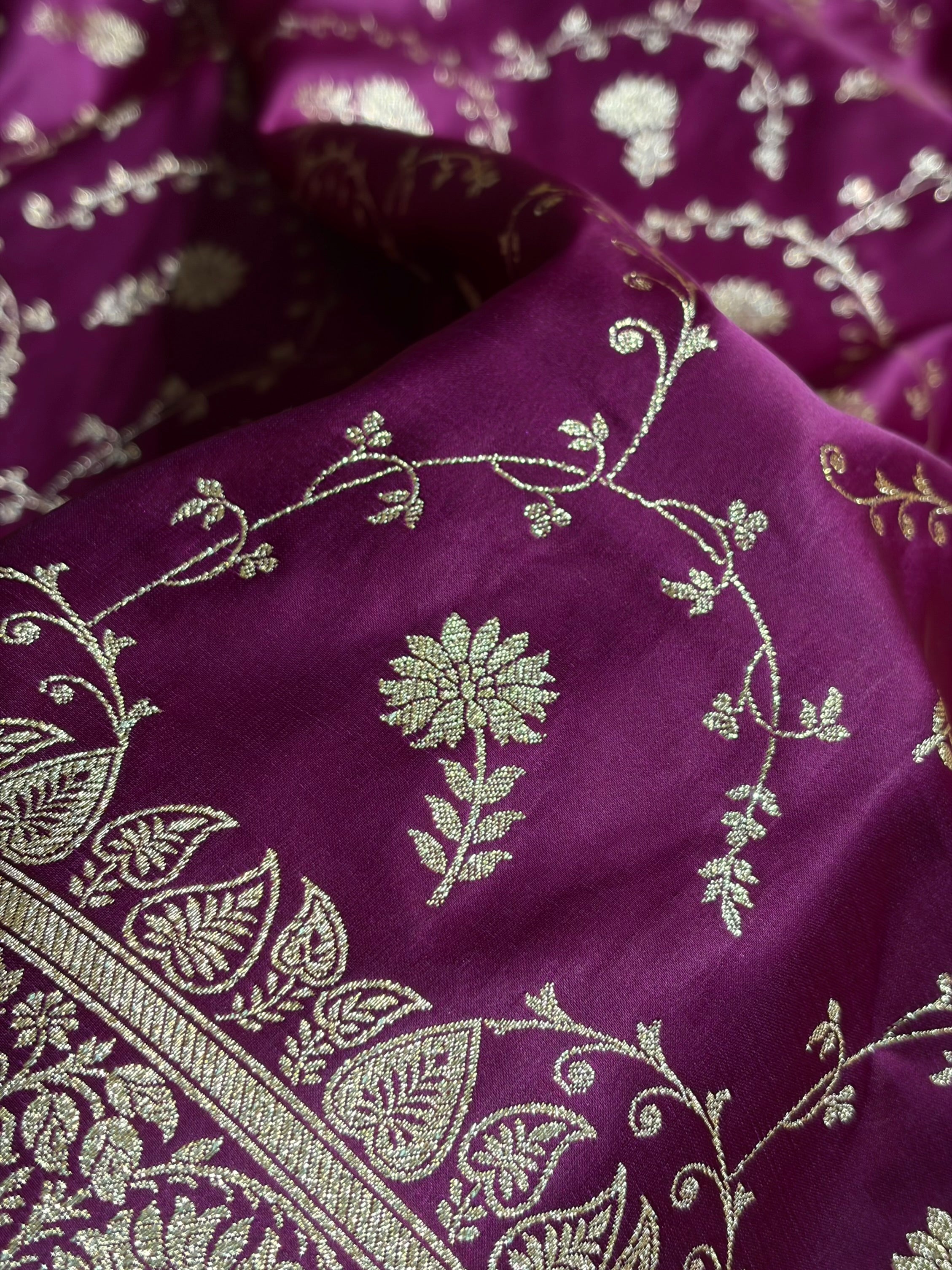 Wine Shades Jaal Floral Pattern Satin Katan Silk Saree SK81