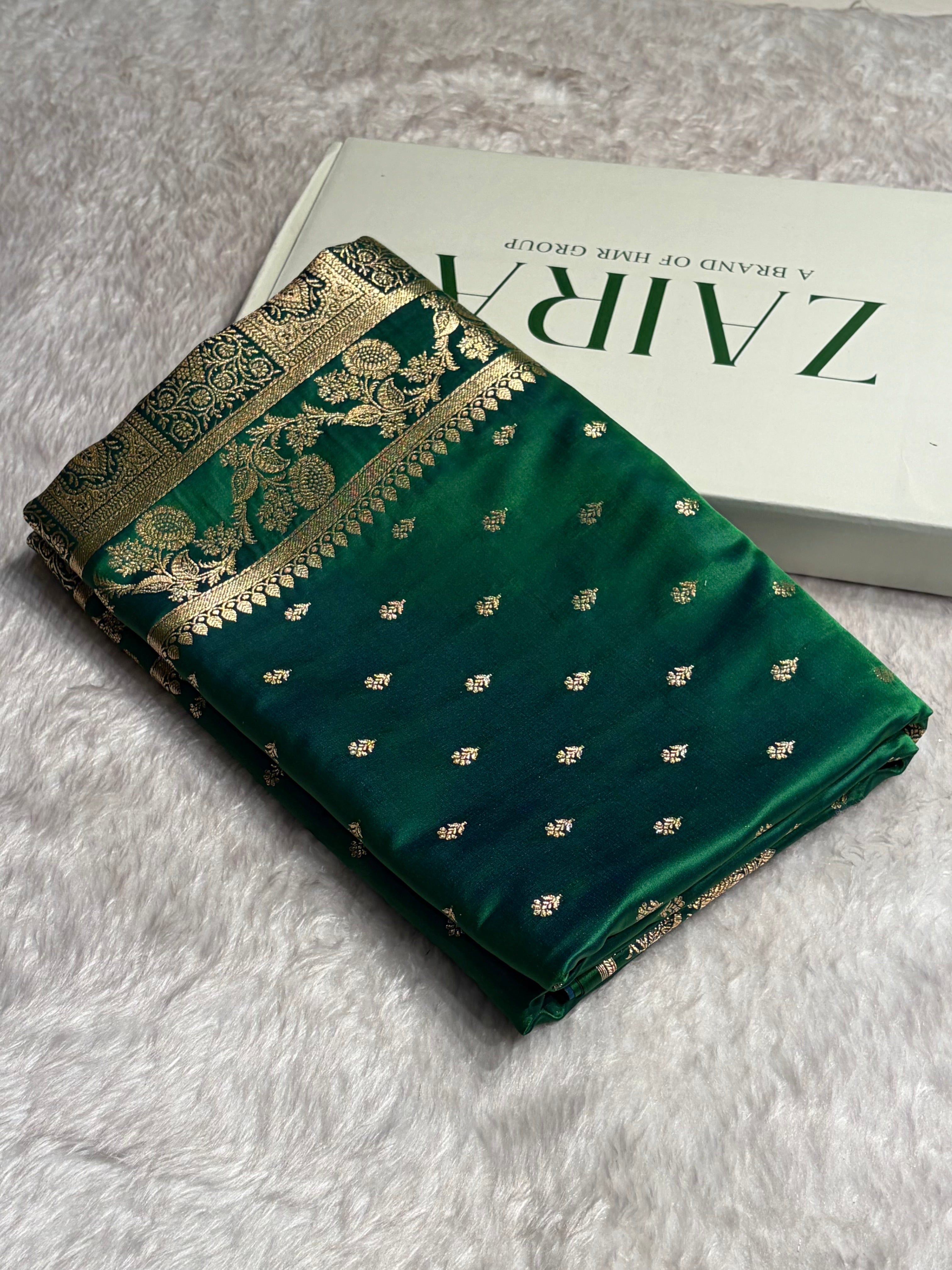 Cross Green Floral Pattern Satin Katan Silk Saree SK77