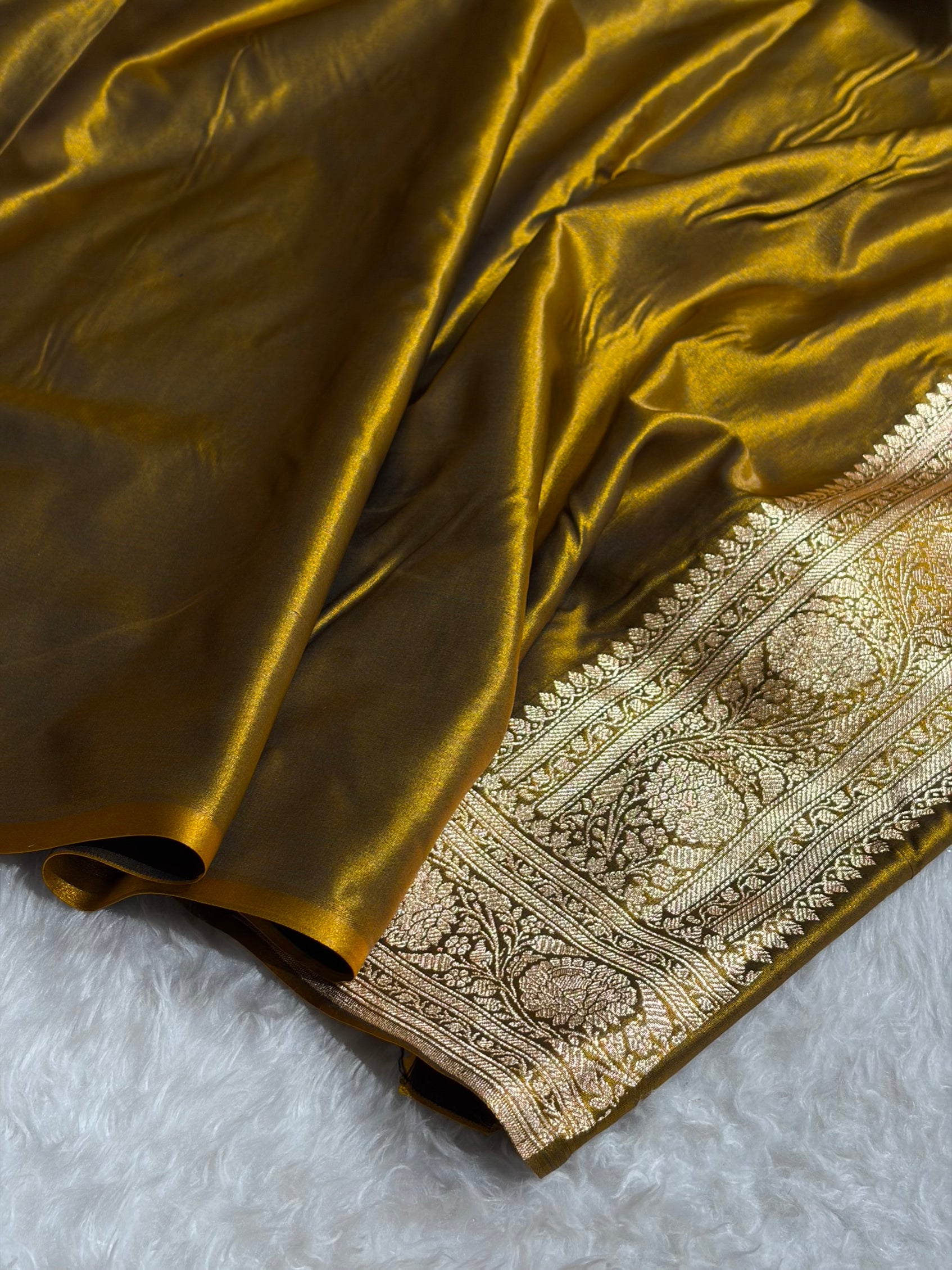 Satin Silk Cross Pattern in Mahndi Shades SS37