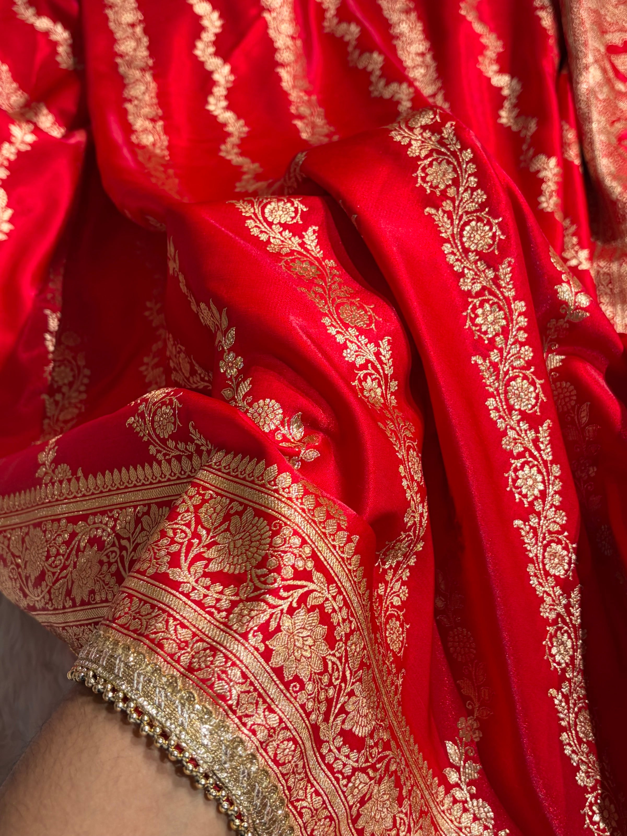 Red Shades Cross Satin Silk Saree with gotta patti SSGP10