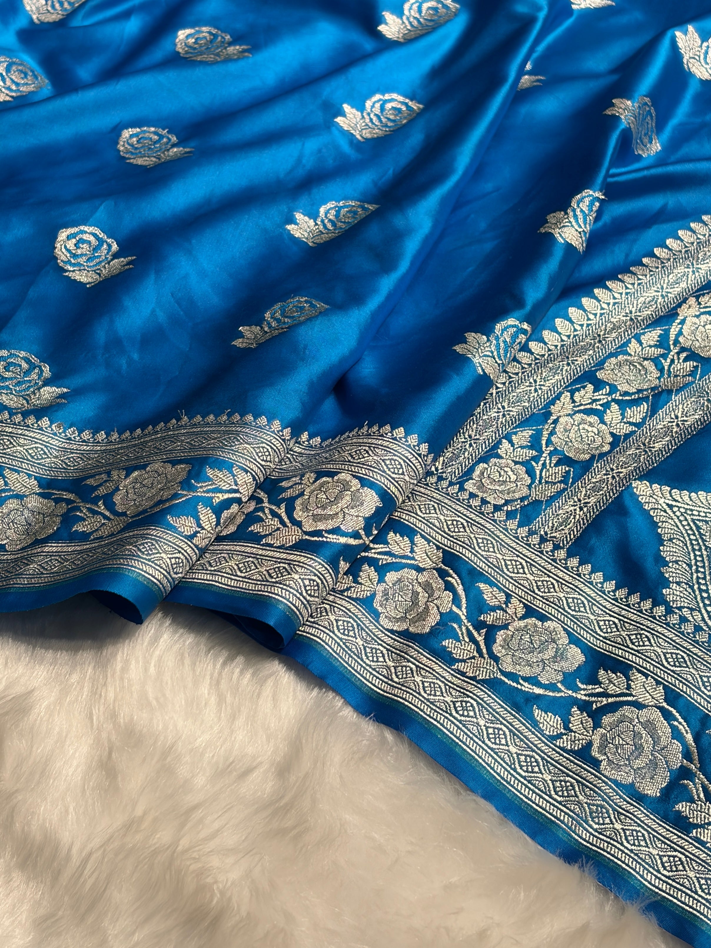 Firozi Rose Motif Mashru Silk Saree MS14