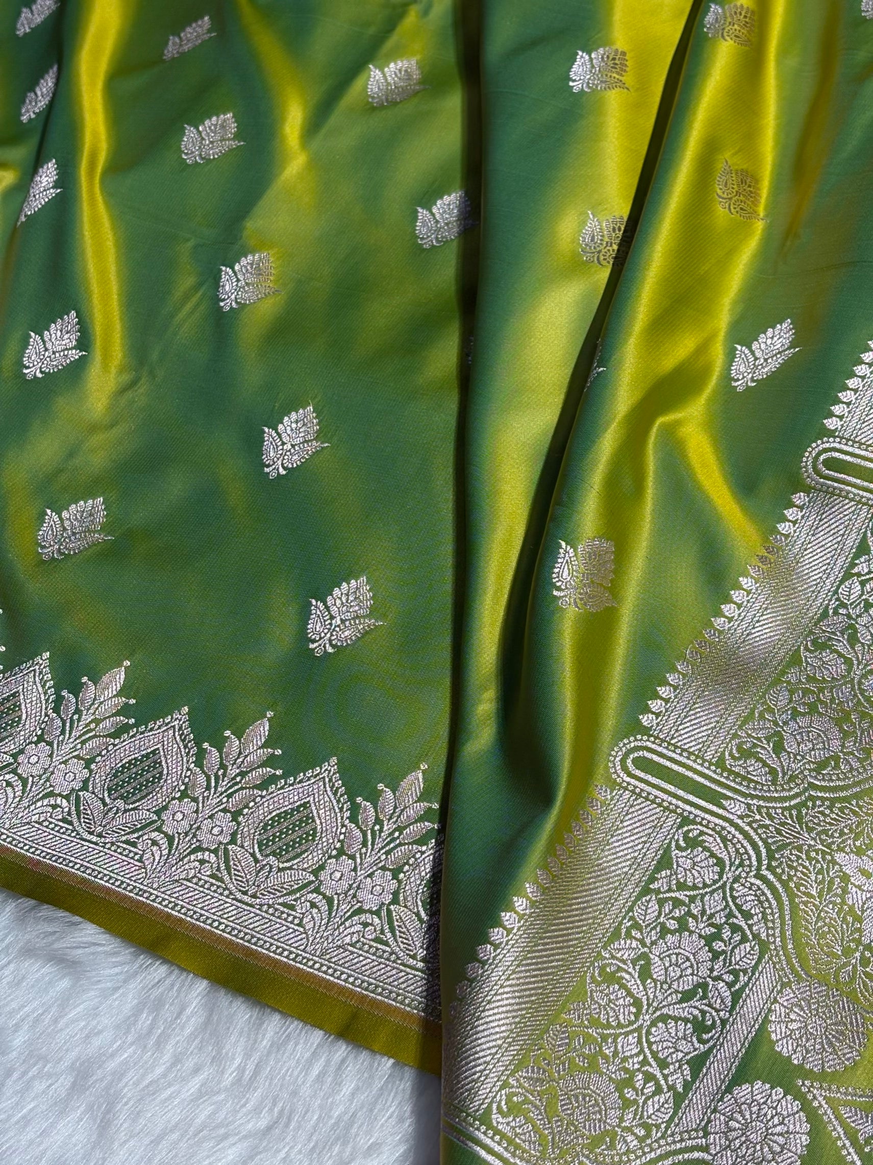 Lemon Pista Floral Boota With Floral Border Mashru Silk Saree MSM-80
