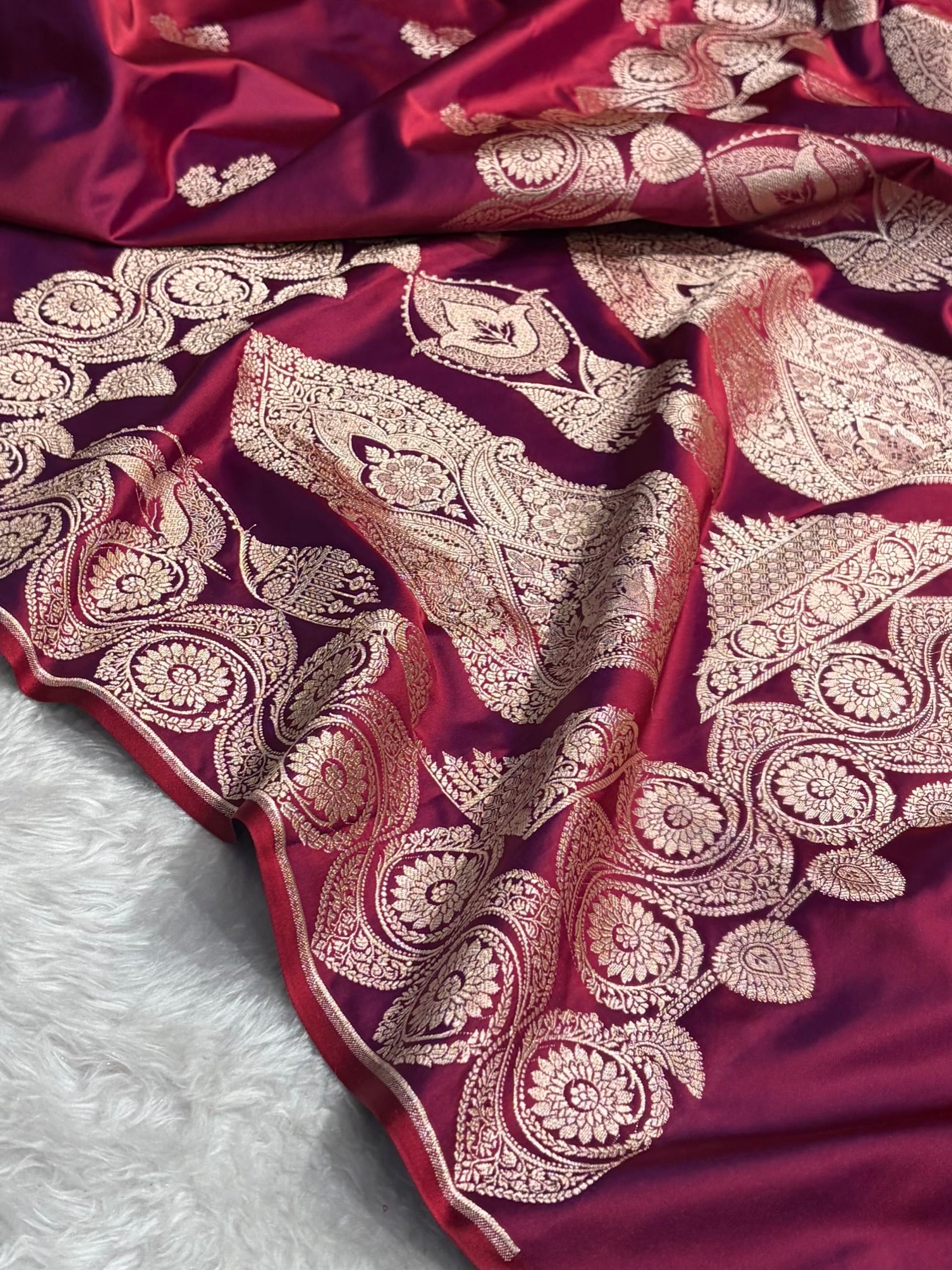 Reddish Purple Shades Banarasi Boota Pattern Floral Mashru Silk Saree MSM-110