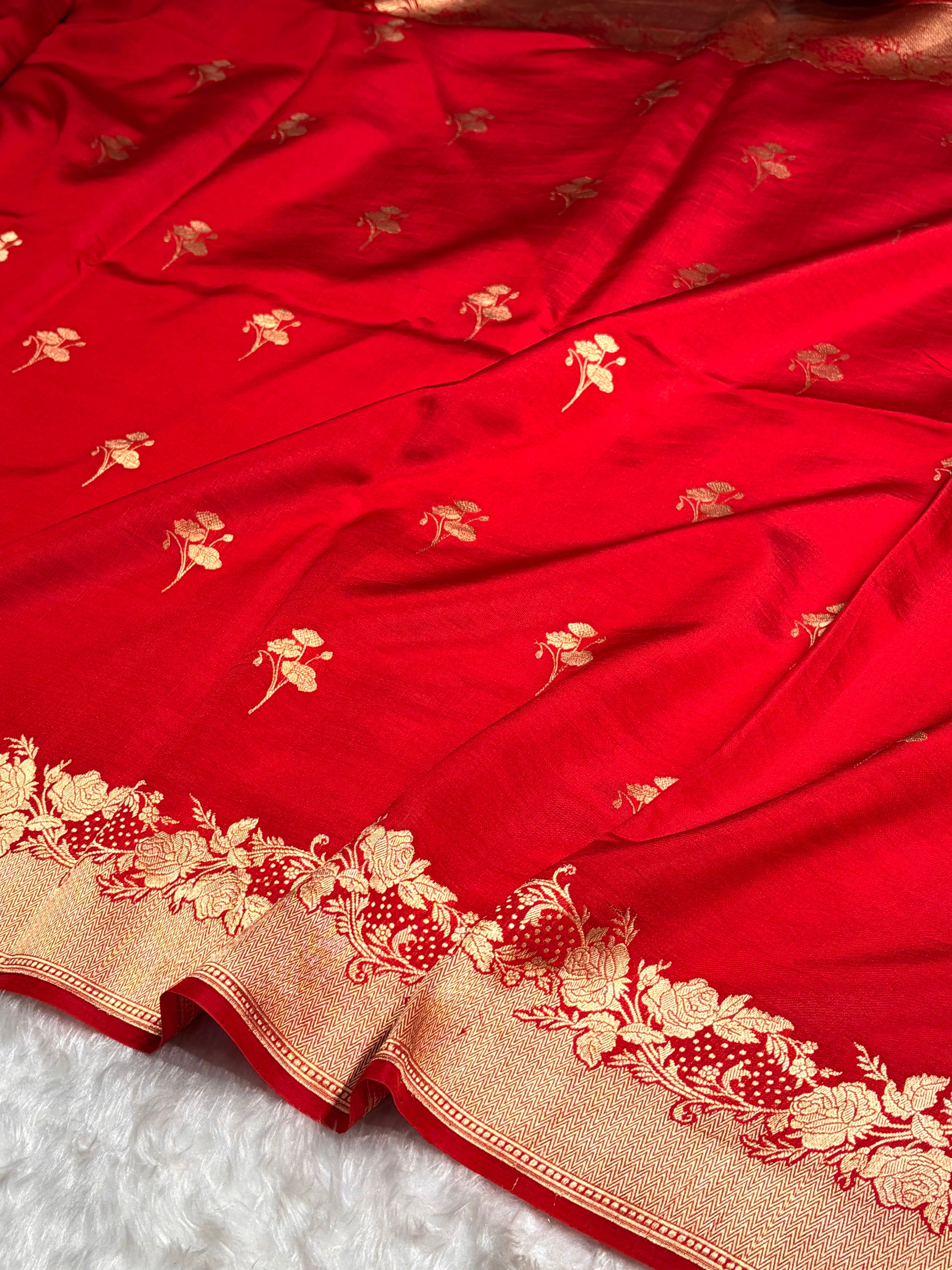 Red Shades Handwoven Pure Raw Mango Silk RM-55