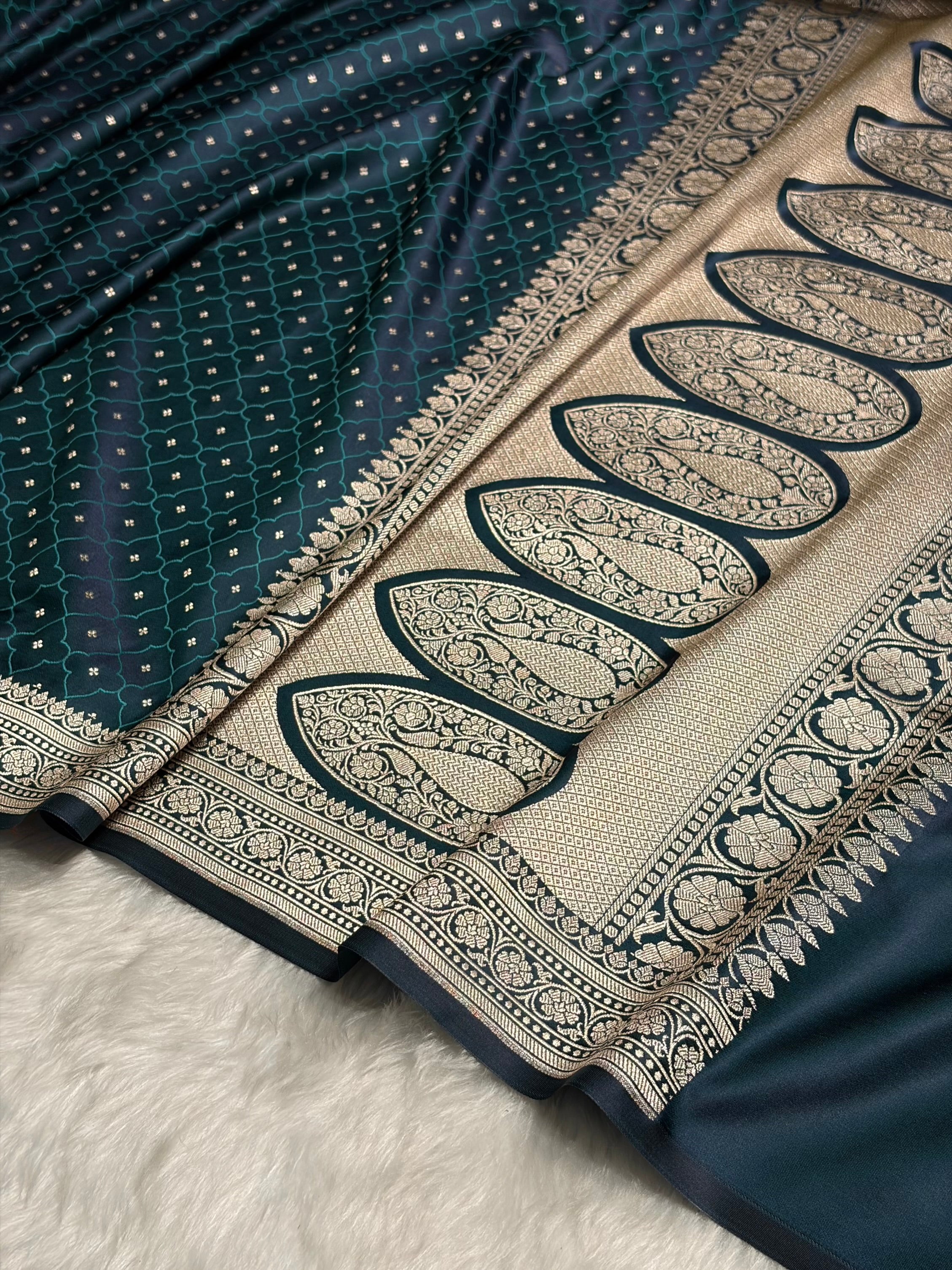 Rama Shades Tanchoi Motif Mashru Silk Saree MST-13