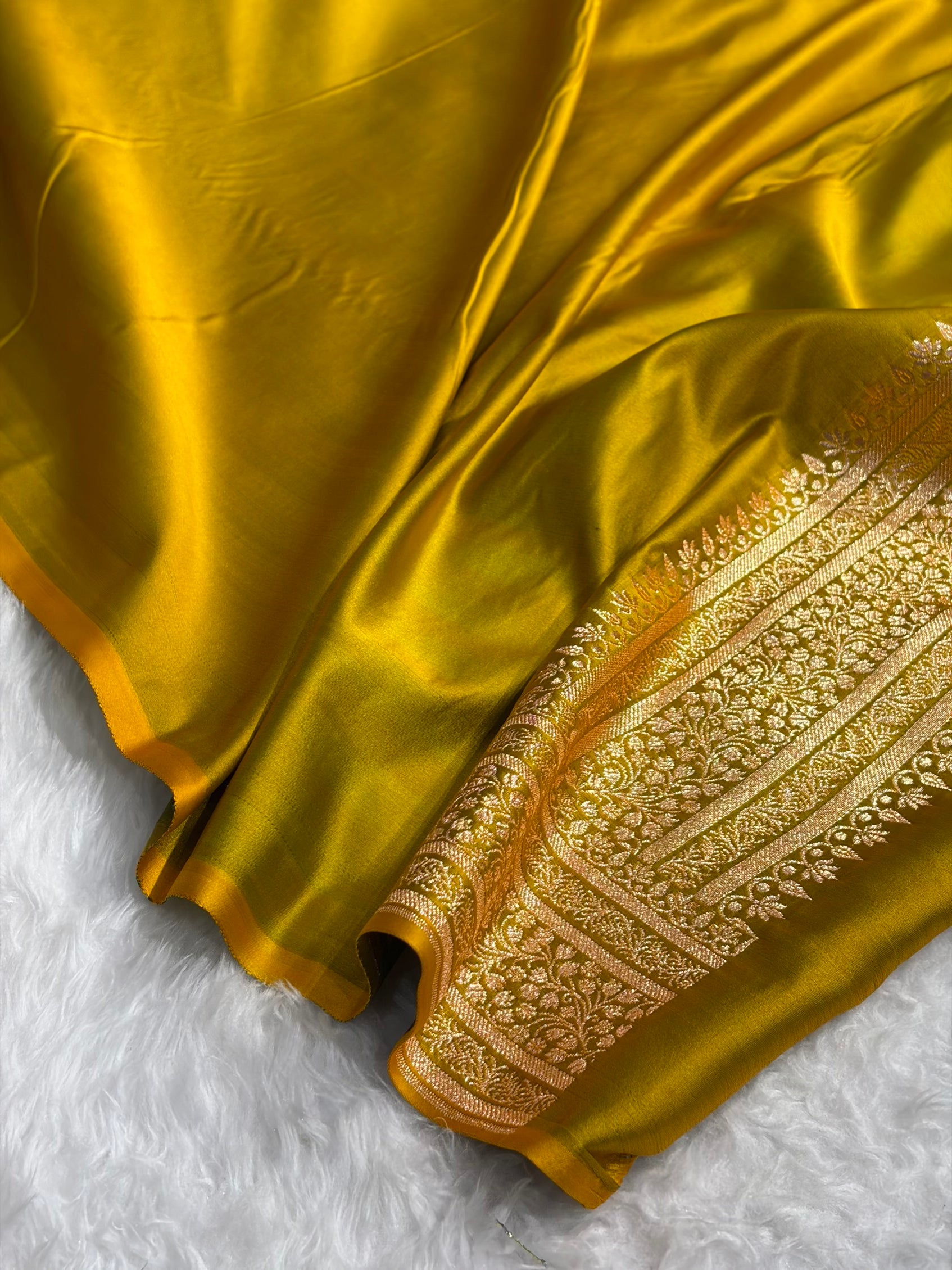 Banarasi Satin Katan Saree With Boota in Liril Mehendi Shades SK89