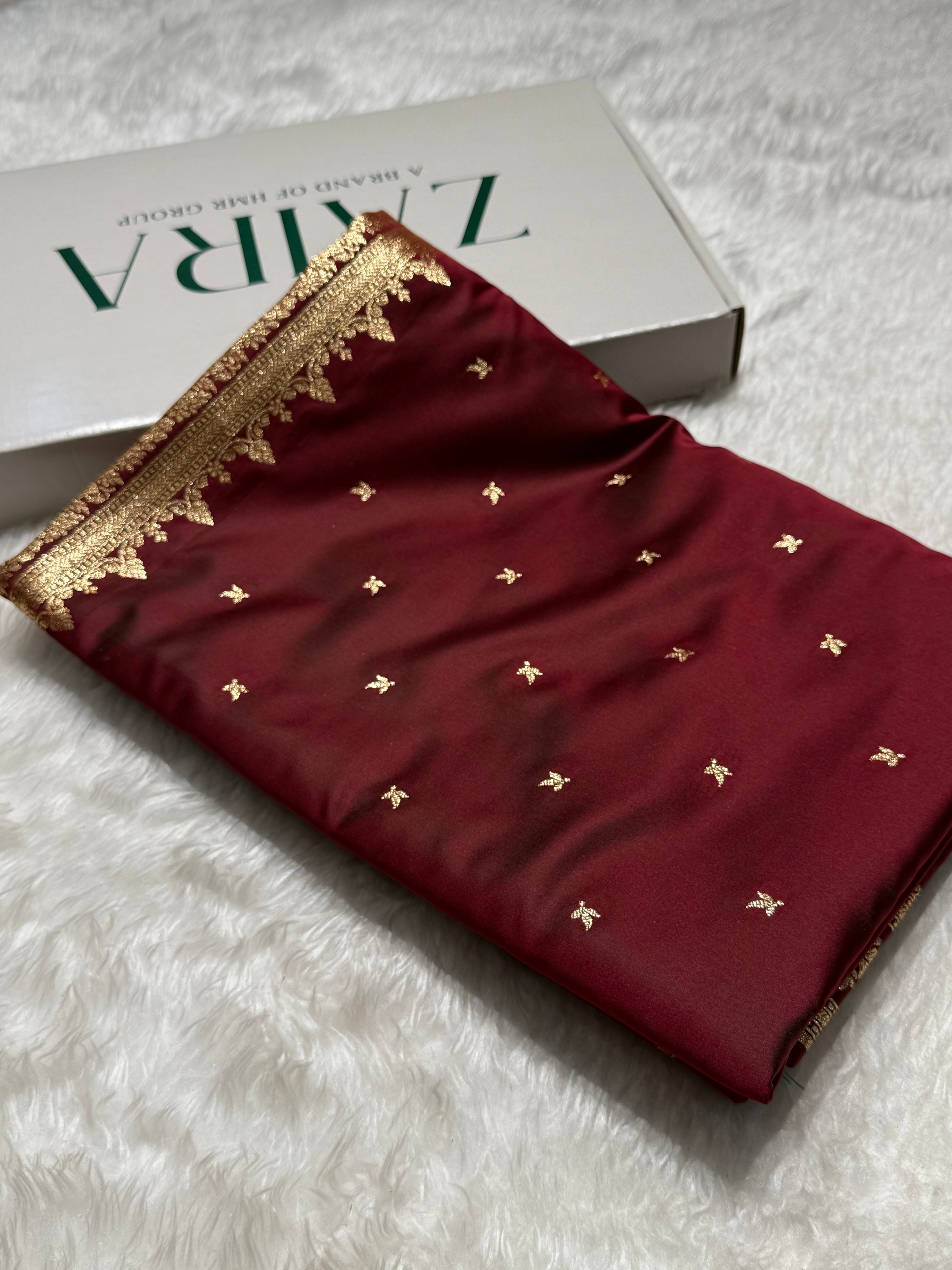 Premium Cross Maroon Banarasi Booti Katan Silk Saree