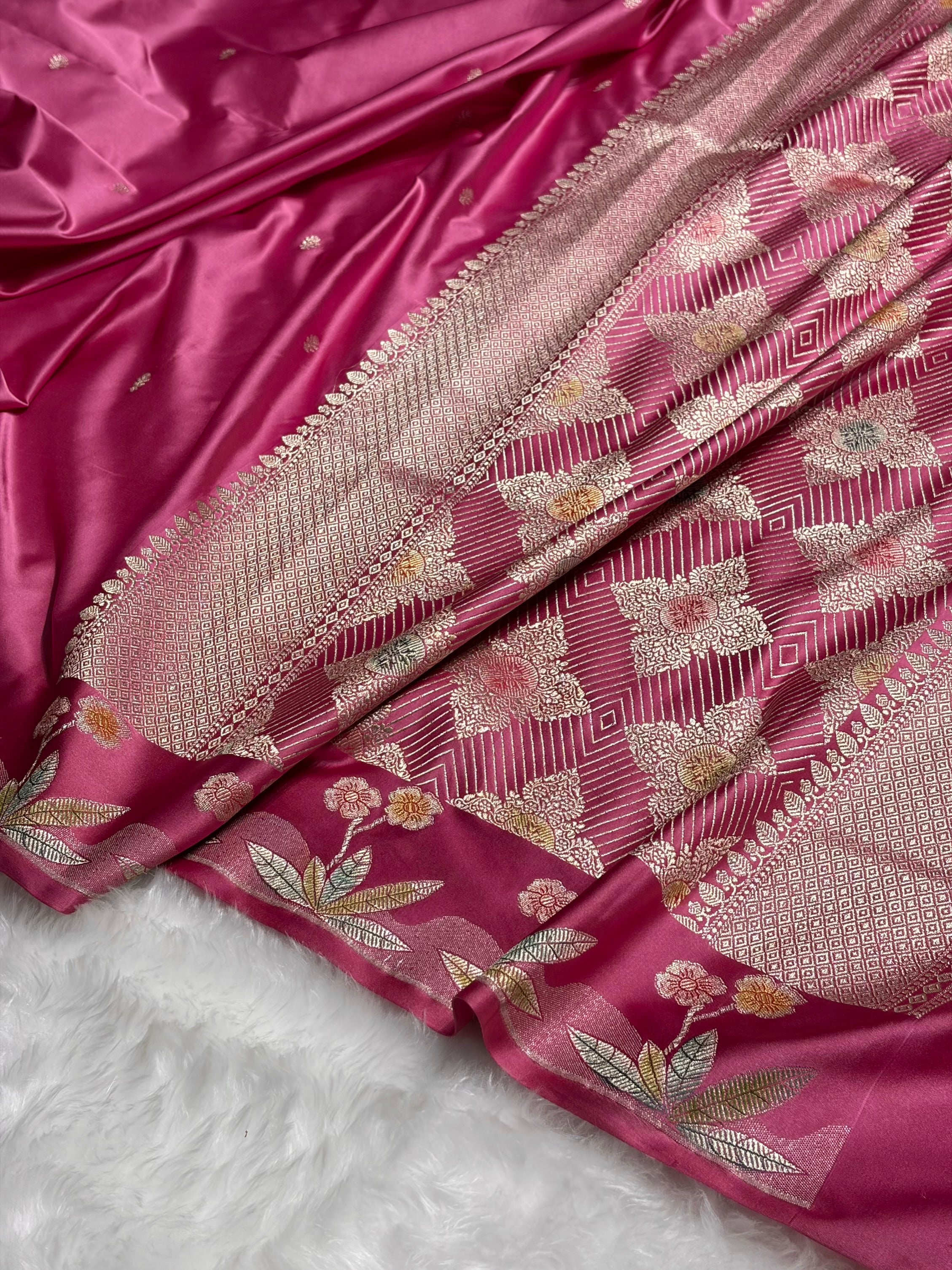 Banarasi Baby Pink Shades Minakari Booti Mashru Silk Saree MS58