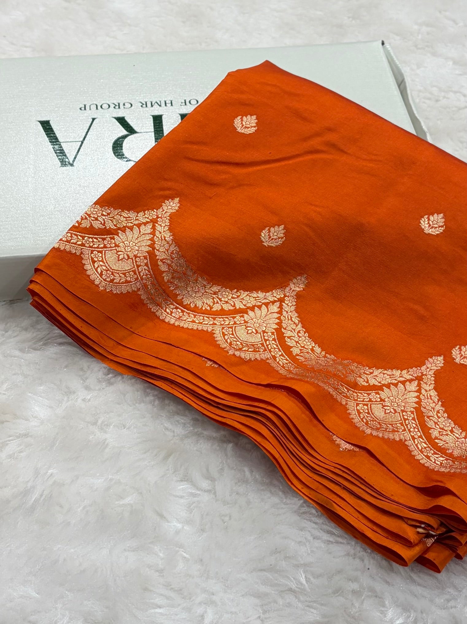 Orange Shades Boota Handwoven Pure Katan Paper Silk RM-19