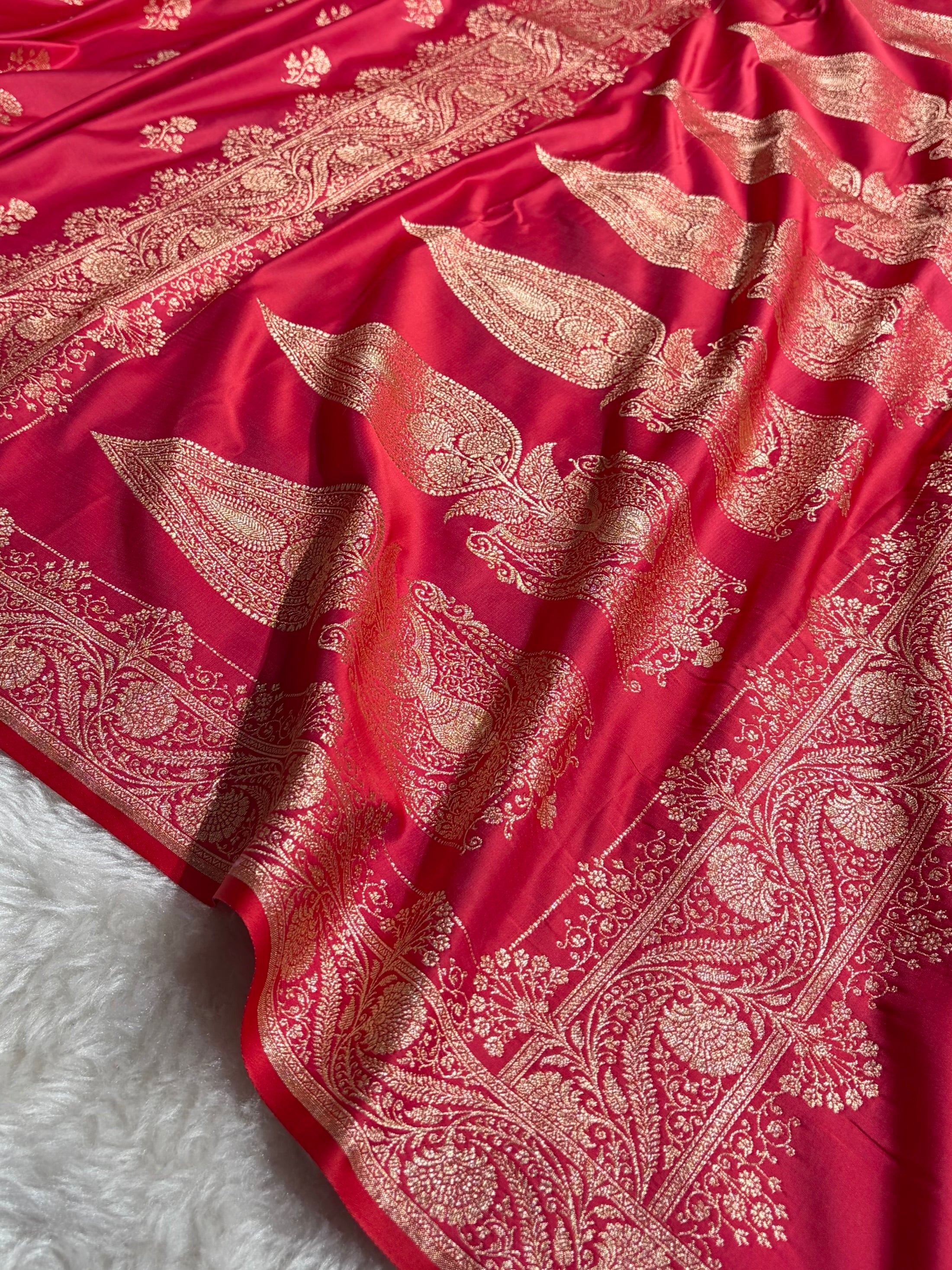 Banarasi Satin Katan Saree Booti PatterIn Cross Rani Shades SK135