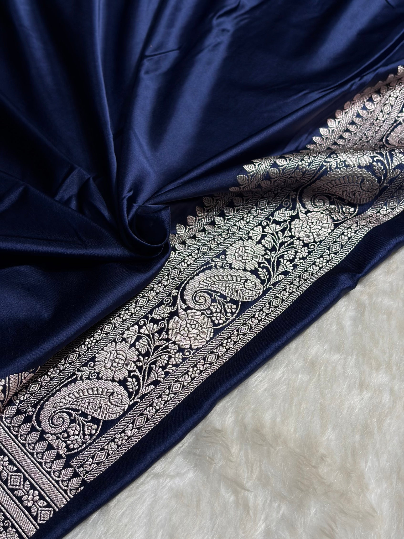 Navy Blue Shades Booti Mashru Silk Saree MS64